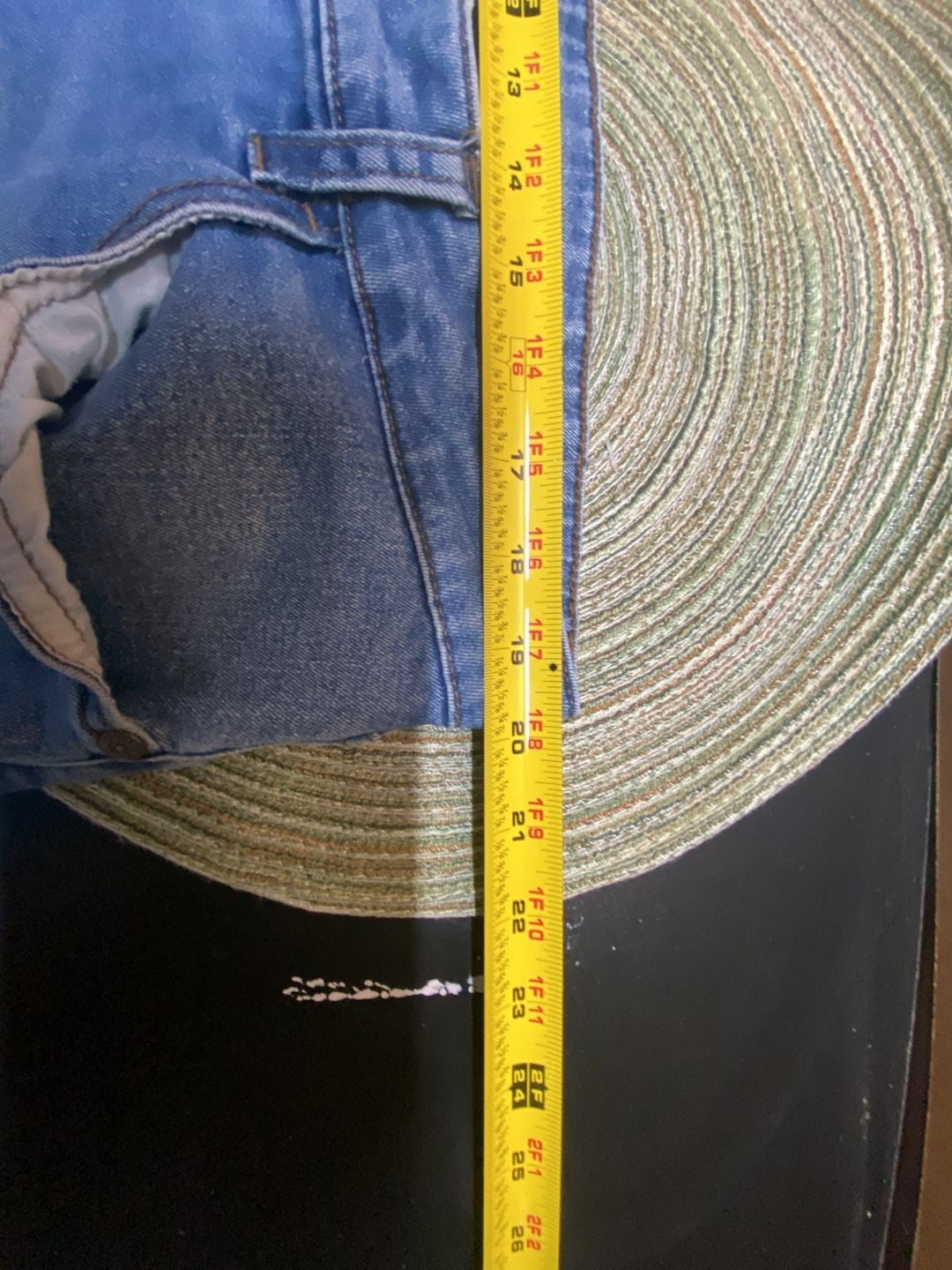 IZOD Men's Straight Fit Blue Wash Stretch Denim Jeans Size 40x29 8