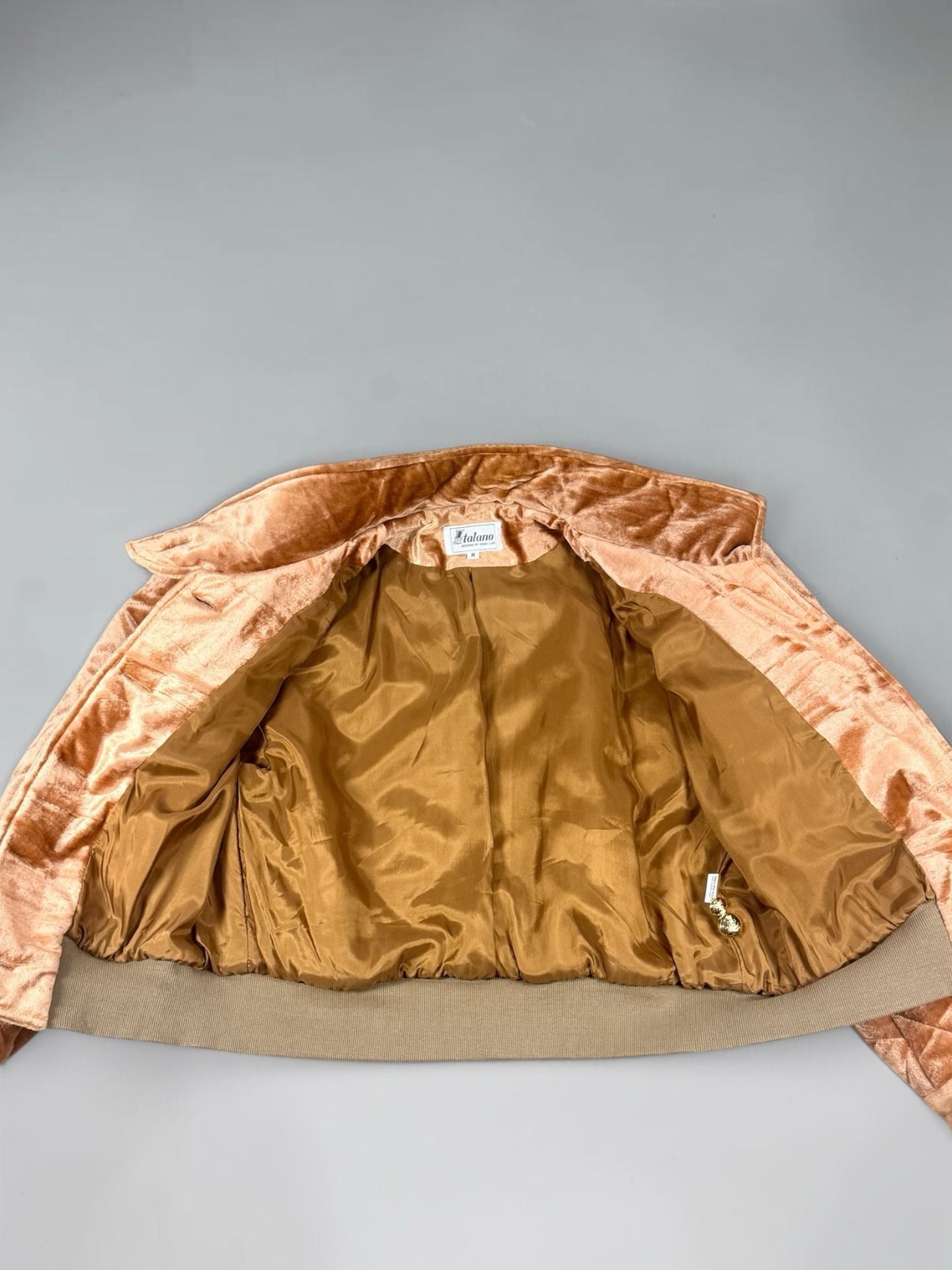 Women’s Italano Quilted Velvet Bomber Jacket Size M Camel Gold Buttons 7