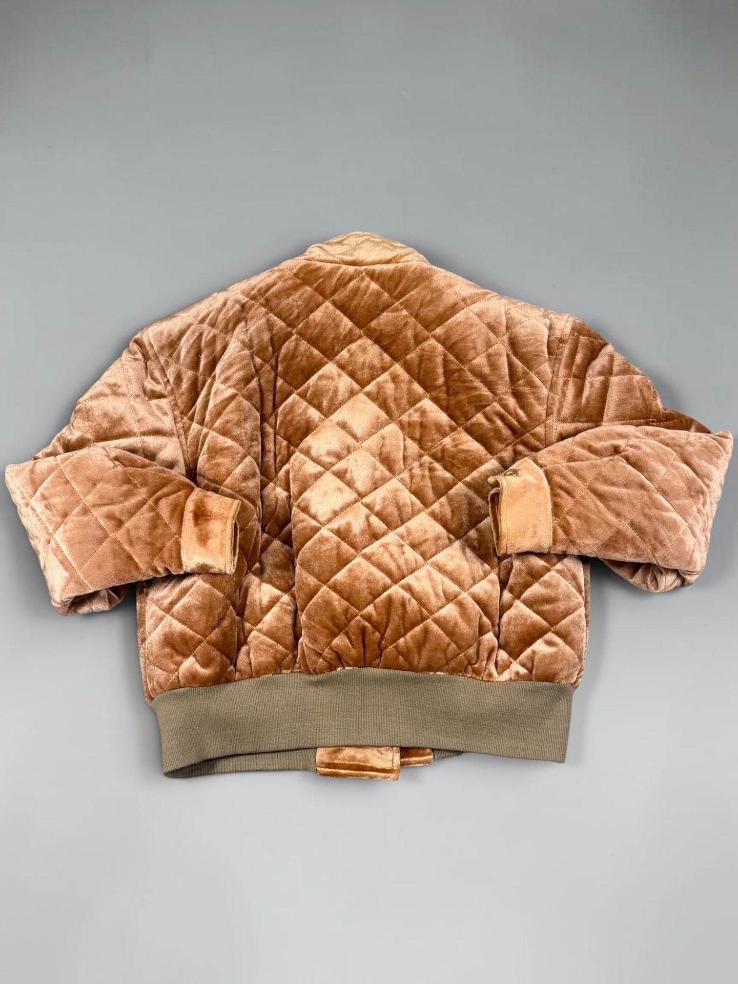 Women’s Italano Quilted Velvet Bomber Jacket Size M Camel Gold Buttons 10