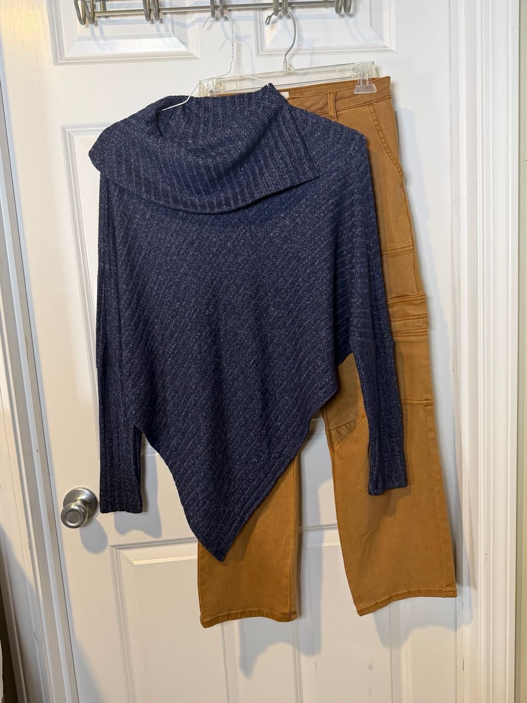 White House Black Market Cowl Neck Poncho Sweater Size XS/S Blue 11
