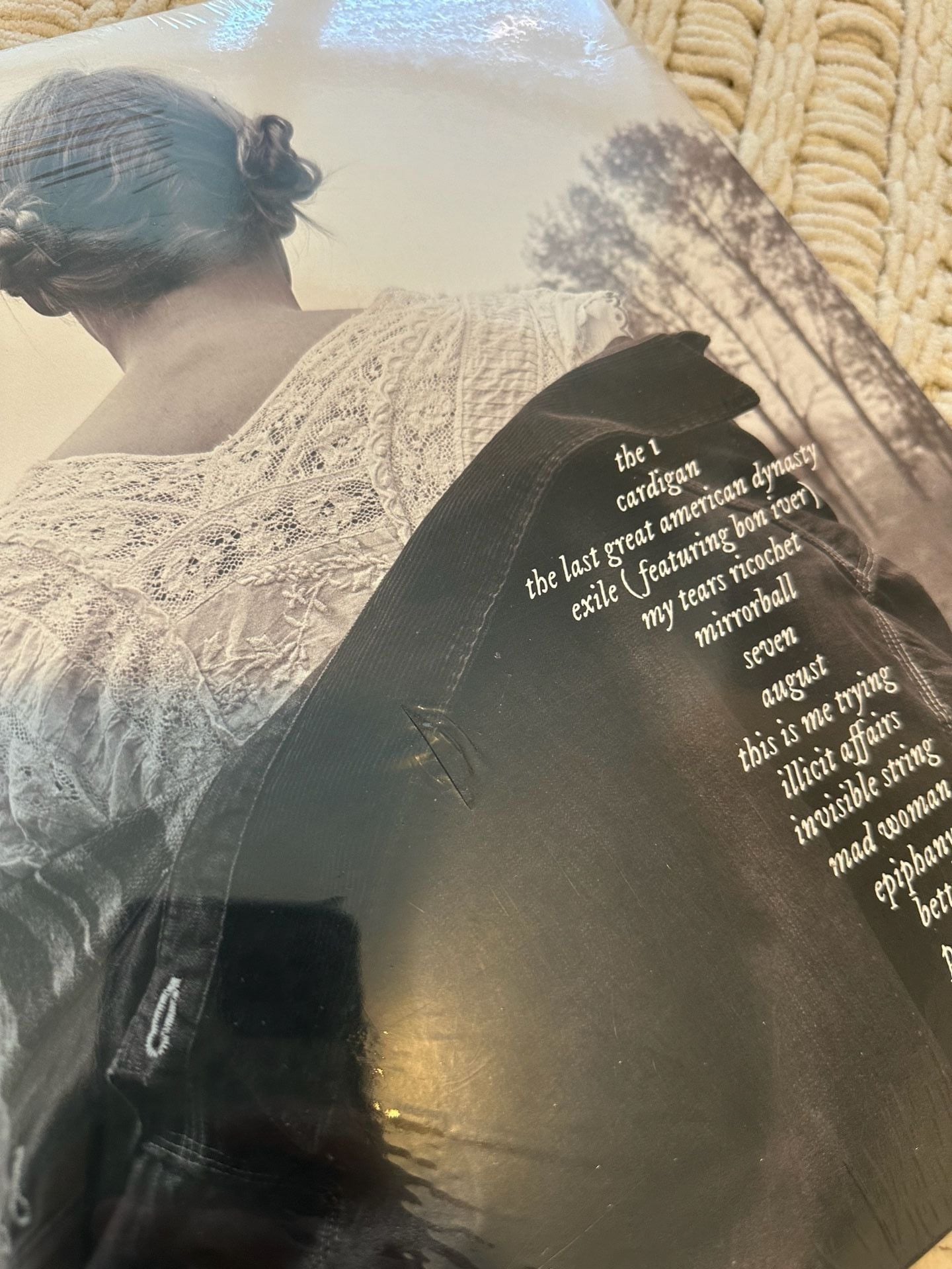 Sealed Taylor Swift Folklore Vinyl LP Record Album (Minor Corner Wear) 5
