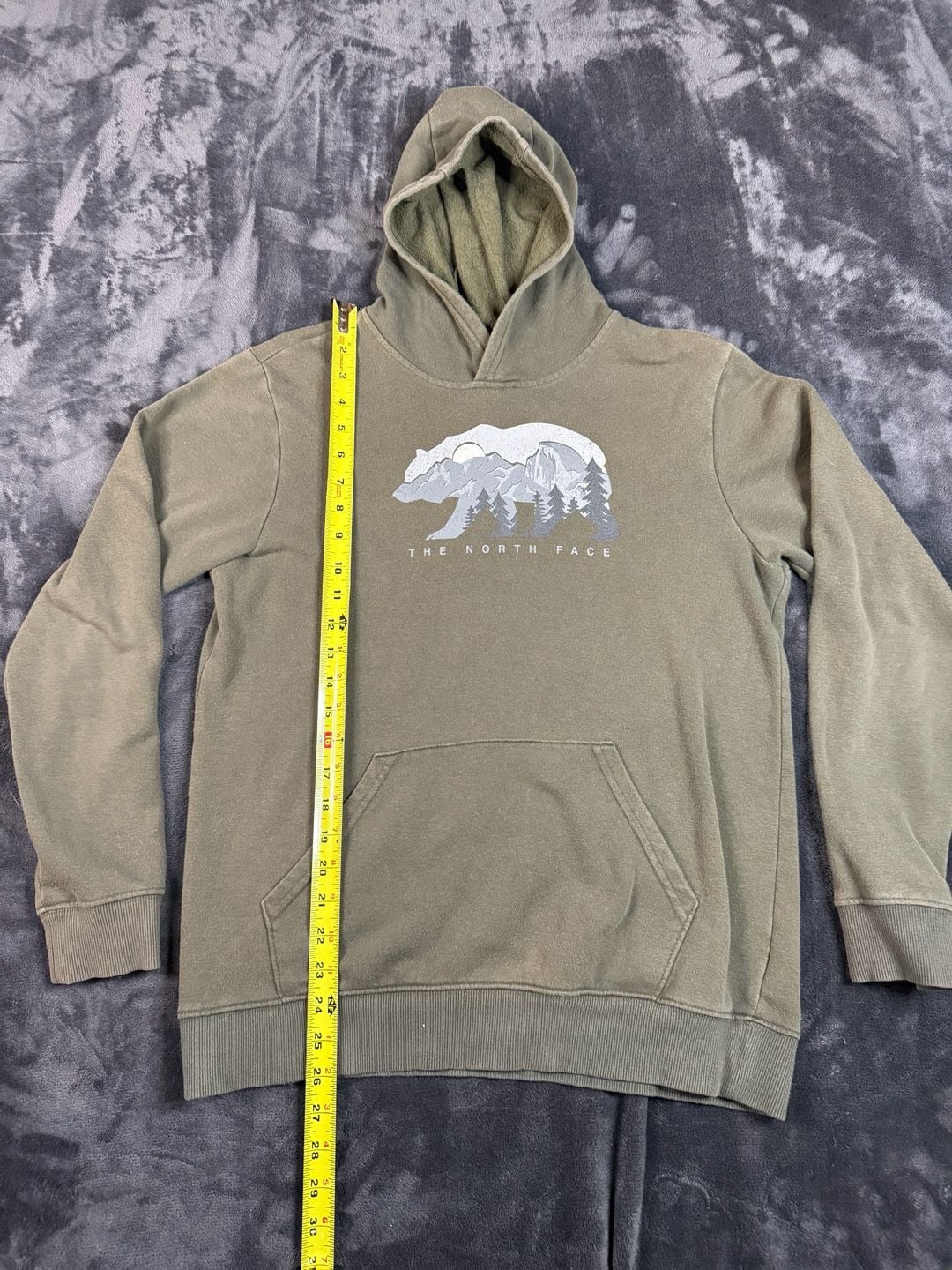 The North Face Bear Mountain Graphic Hoodie Olive Green#171 2