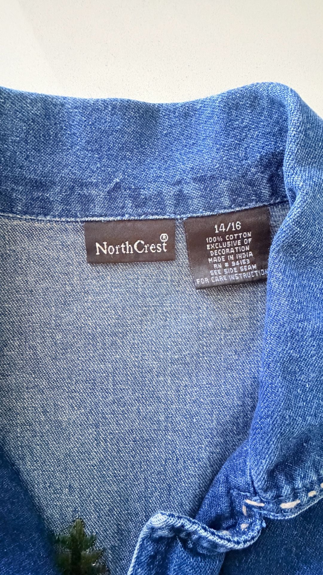 NorthCrest Embroidered Denim Jacket Size 14/16 Cabin Bear Pinecone 9