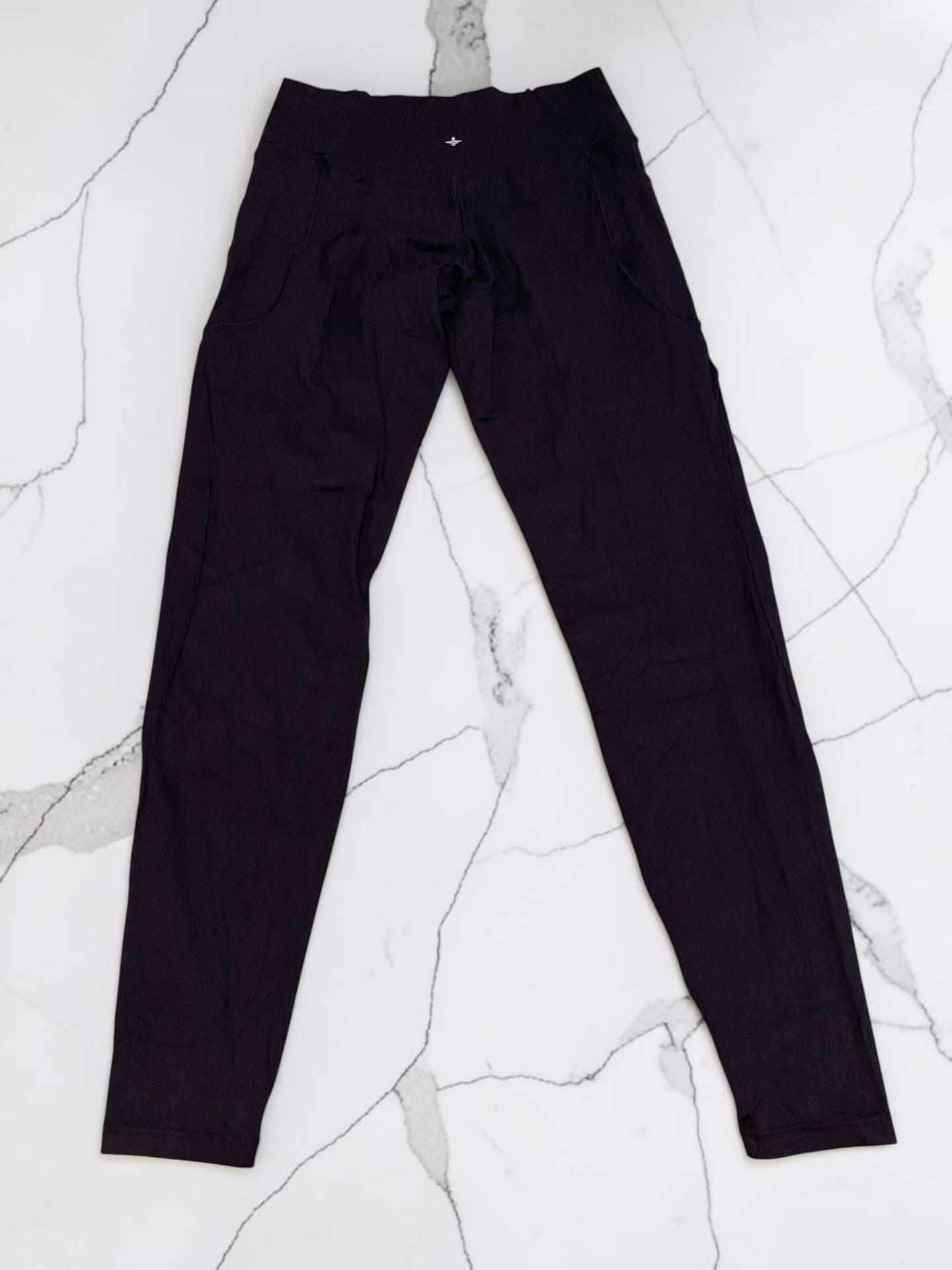 Halara UltraSculpt™ High Waisted Crossover Tummy Control Leggings 2