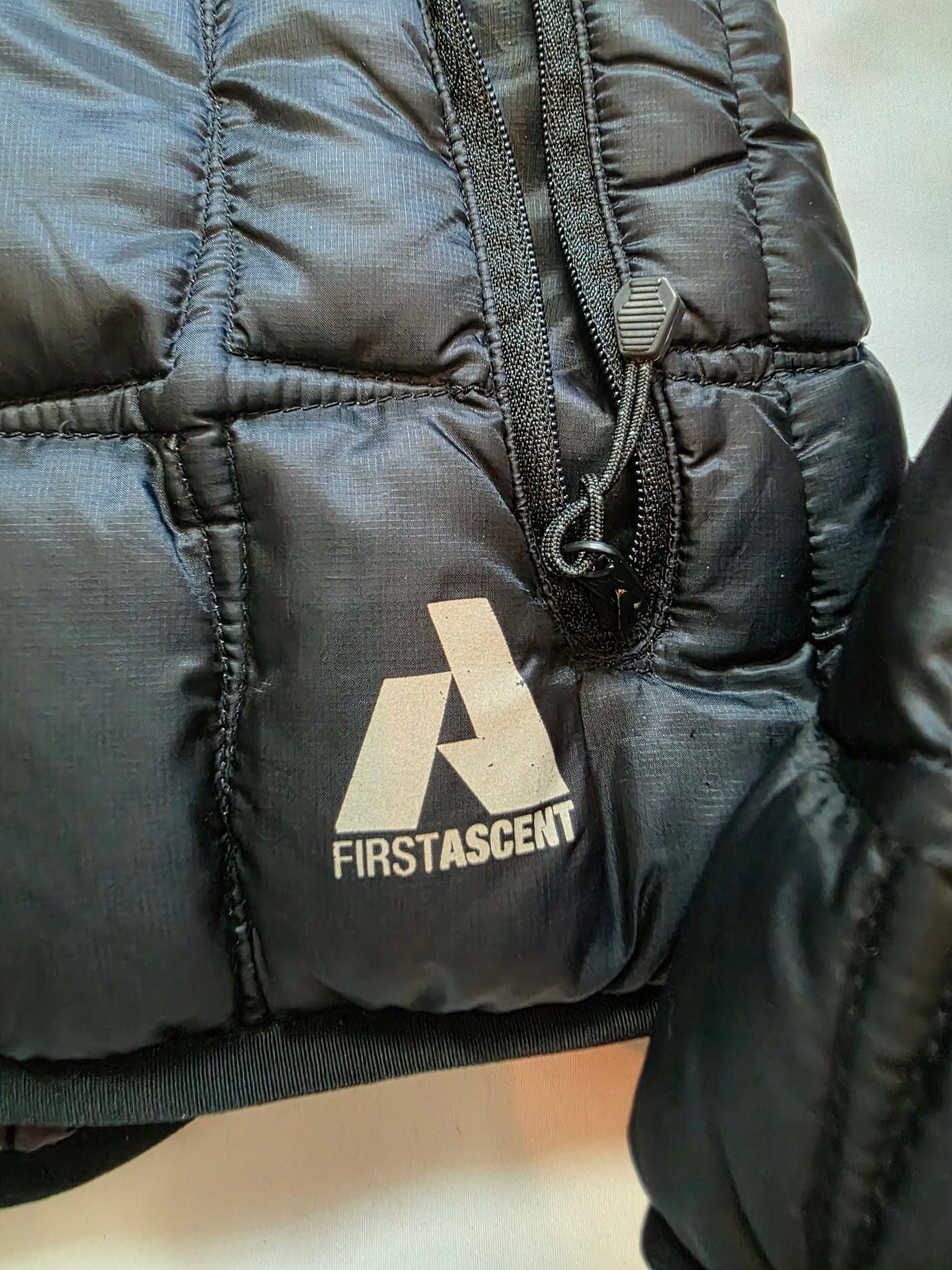 Eddie Bauer First Ascent EB800 Down Puffer Jacket Black 3