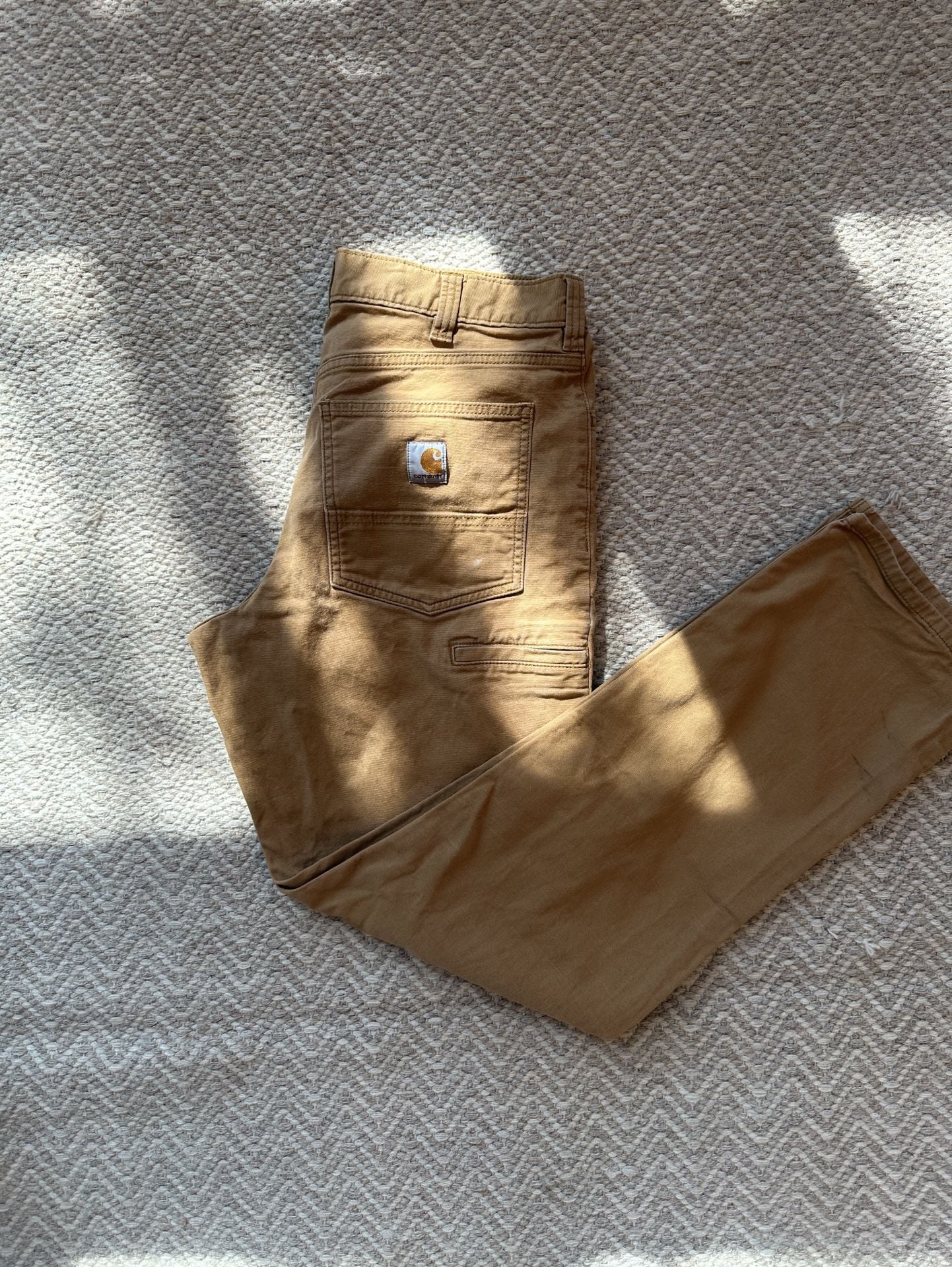 Carhartt Relaxed Fit Work Pants Size 33x34 Brown Paint Splatter Distress 10