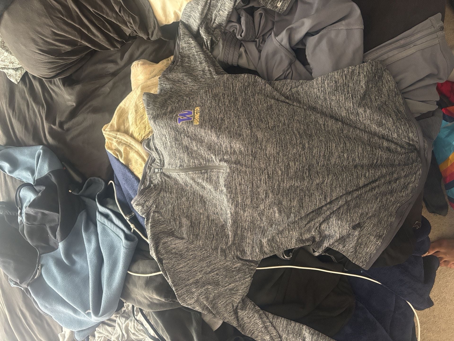 Colosseum Washington Huskies 1/4 Zip Pullover Size M Gray 1