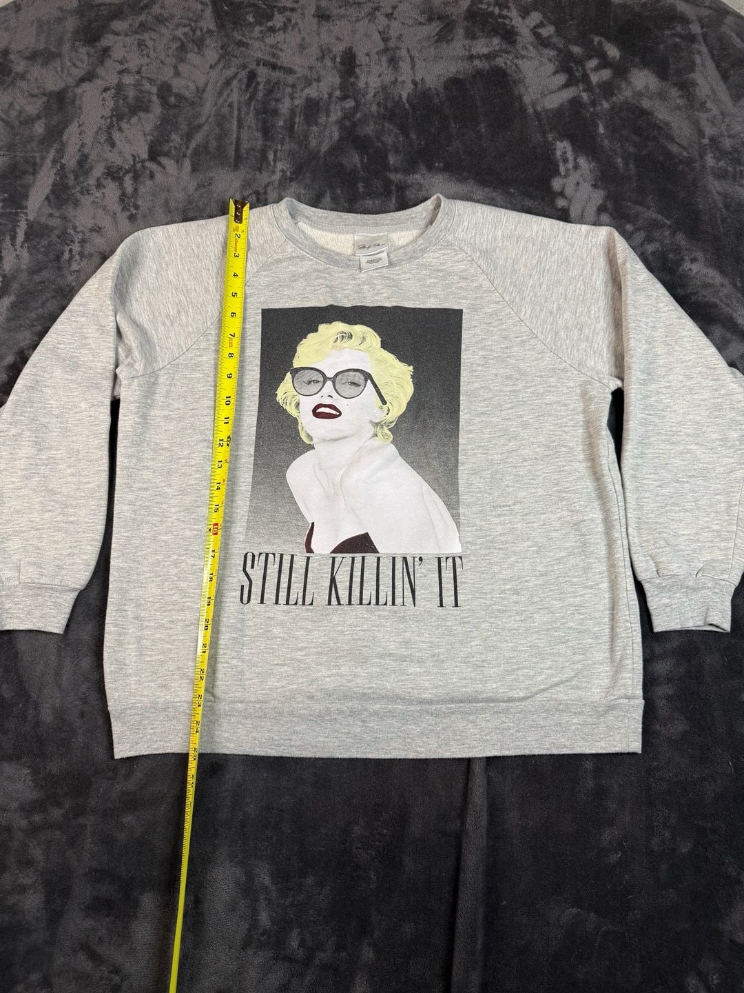 Marilyn Monroe Still Killin' It Sweatshirt Size L Gray#173 2