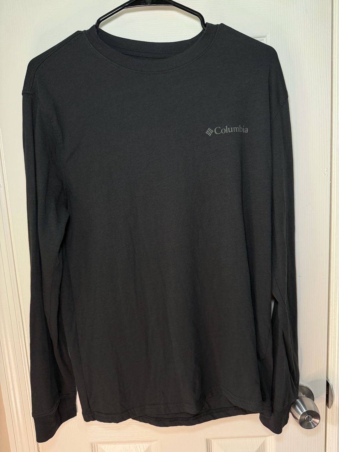 Columbia Van Life Graphic Black Long Sleeve Tee Mens  7