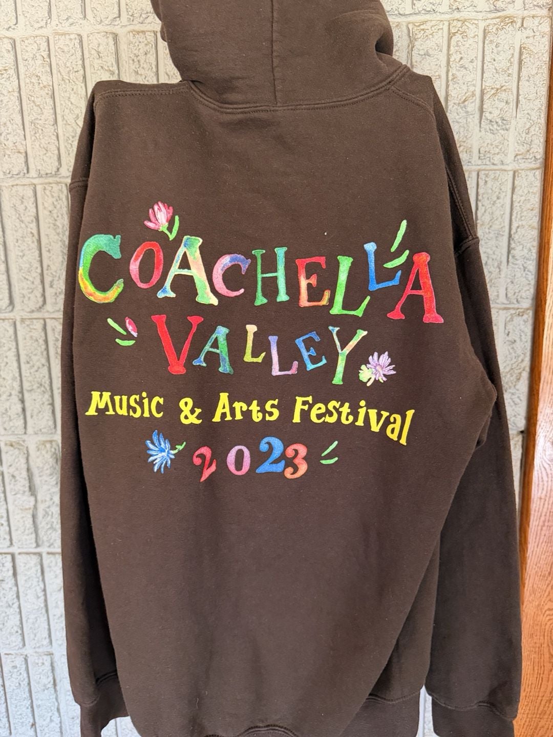 900 Coachella Hoodie Size M Brown Music Festival 2023 3