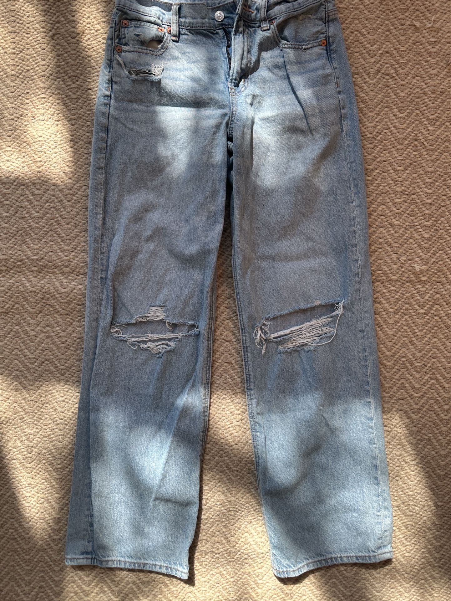American Eagle Strigid Jeans Size 4 Long Ripped Light Wash Wide Leg 4