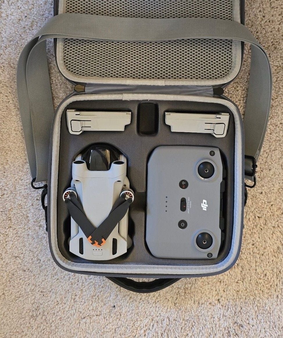 DJI Mini 3 Pro Drone with RC-N1 Controller and Case 1