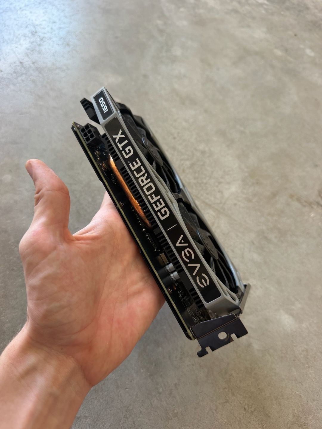 EVGA GeForce GTX 1650 04G-P4-1057-KR Graphics Card 7