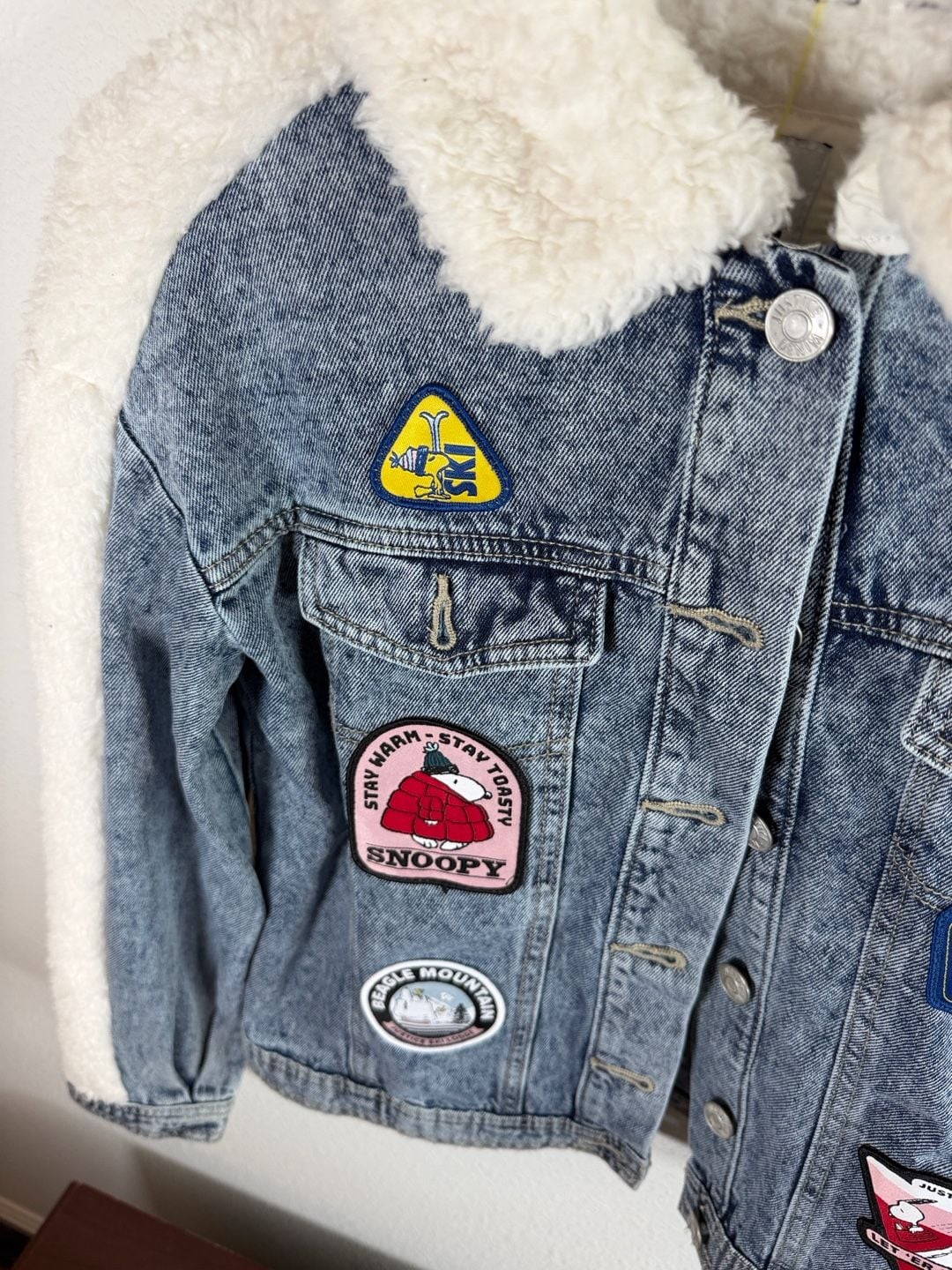 Justice Peanuts Snoopy Denim Sherpa Jacket Size M 10 Blue Patches 3