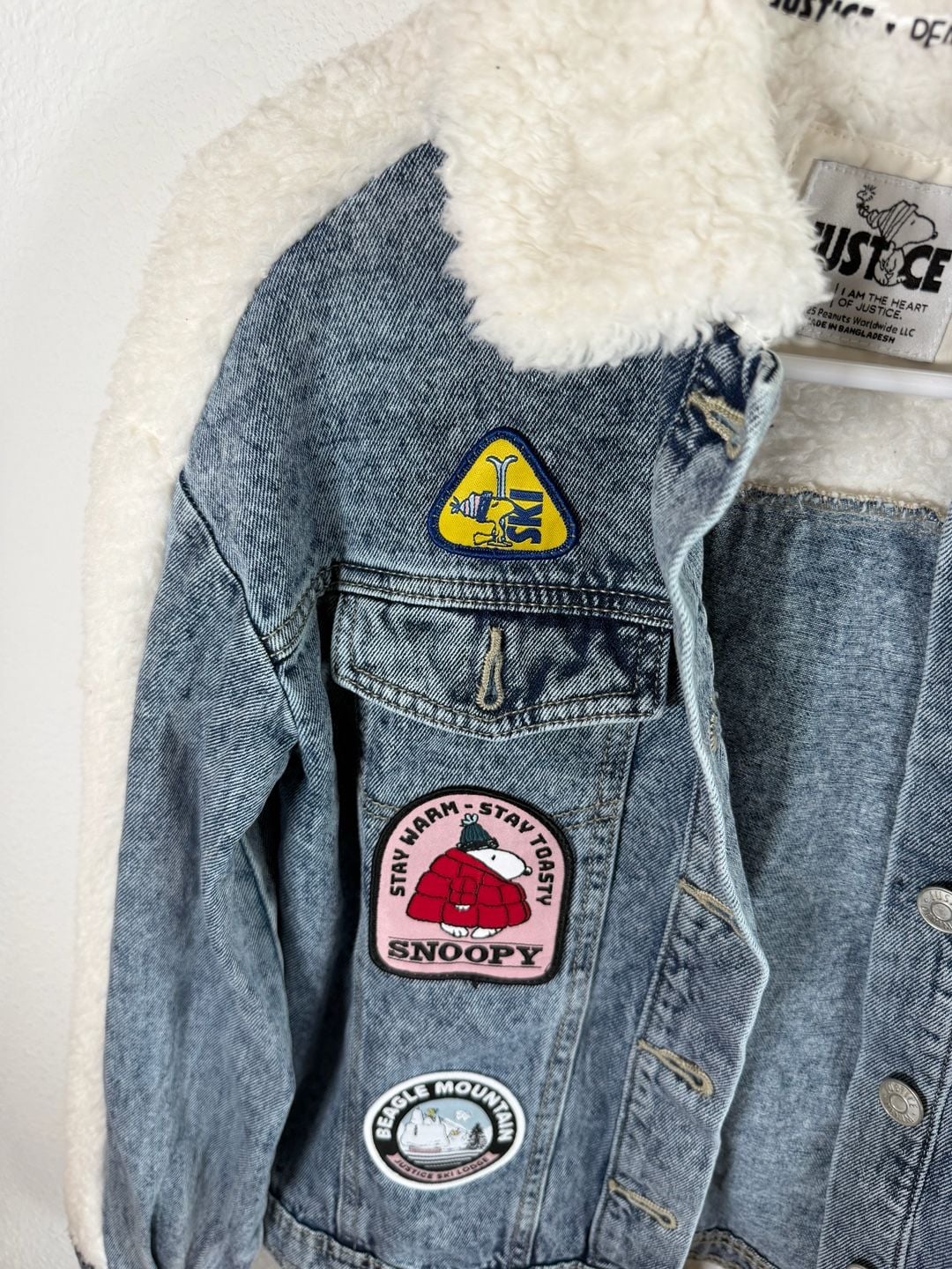 Justice Peanuts Snoopy Denim Sherpa Jacket Size M 10 Blue Patches 6