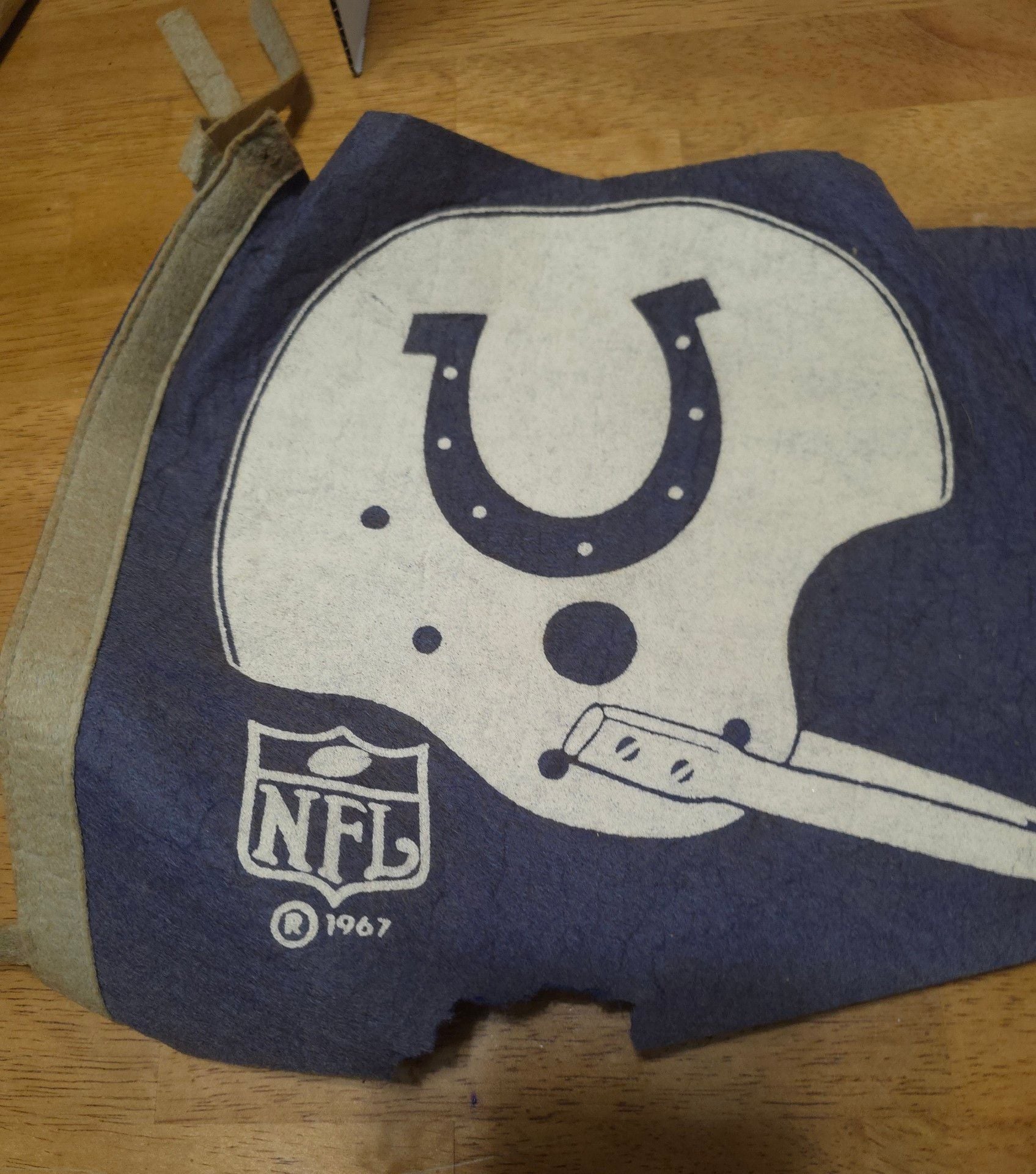 NFL Baltimore Colts Vintage 1967 Felt Pennant Flag Banner 2