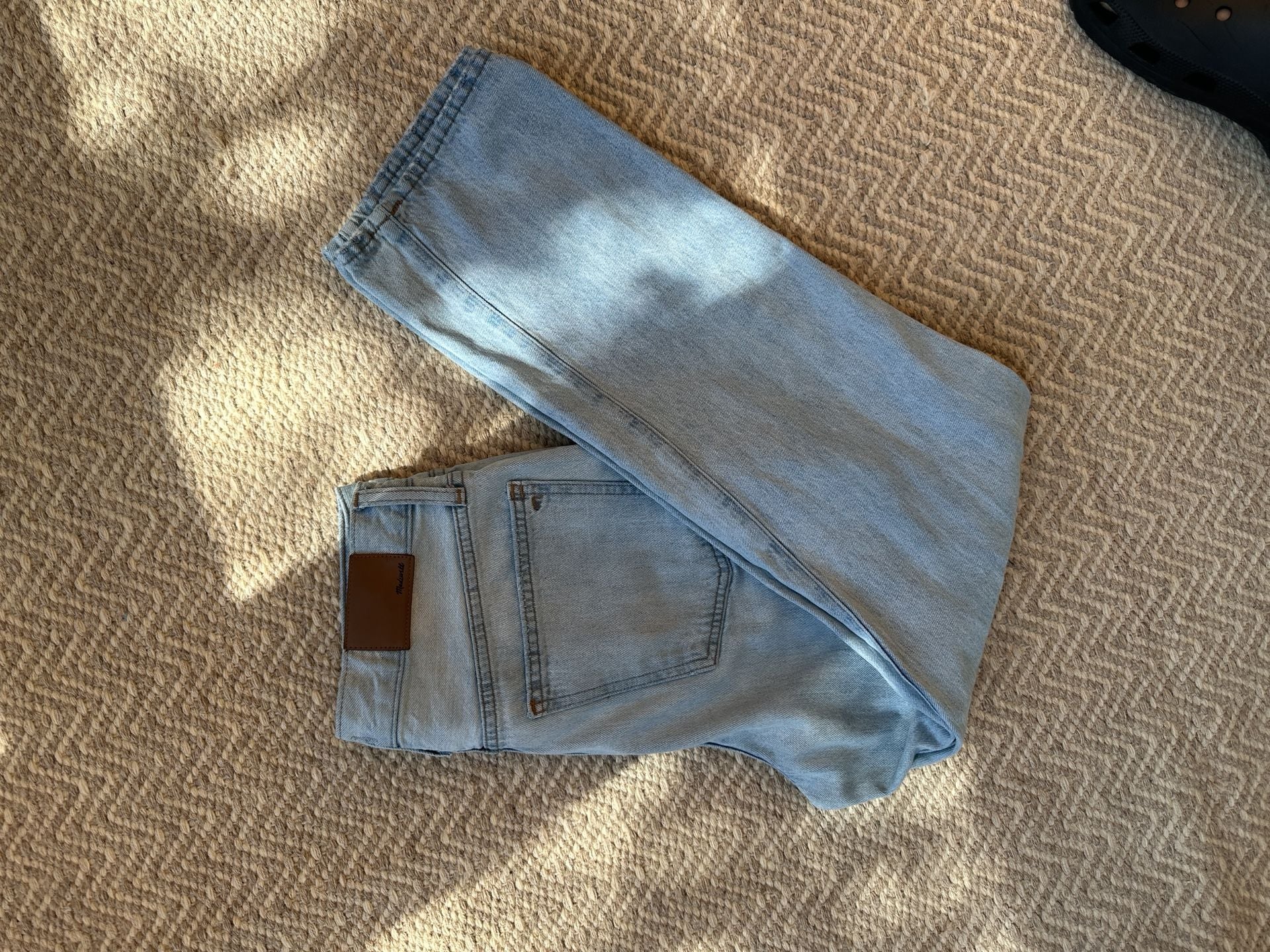 Madewell The Dad Jean Size 26 Light Wash Distressed Knee-Rip Denim 7