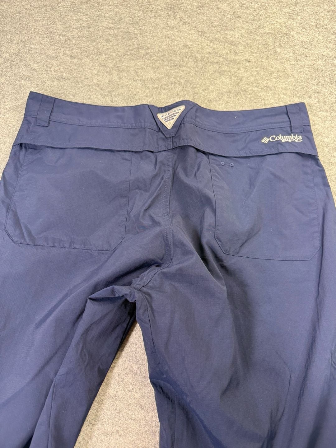 Columbia PFG Nylon Cargo Fishing Pants Size 36x32 Navy Blue Hiking 4