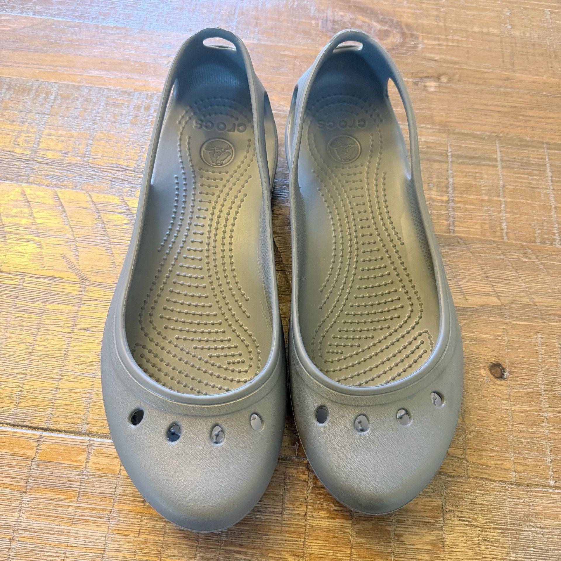 Crocs Kadee Ballet Flat Size 10 Gray 2