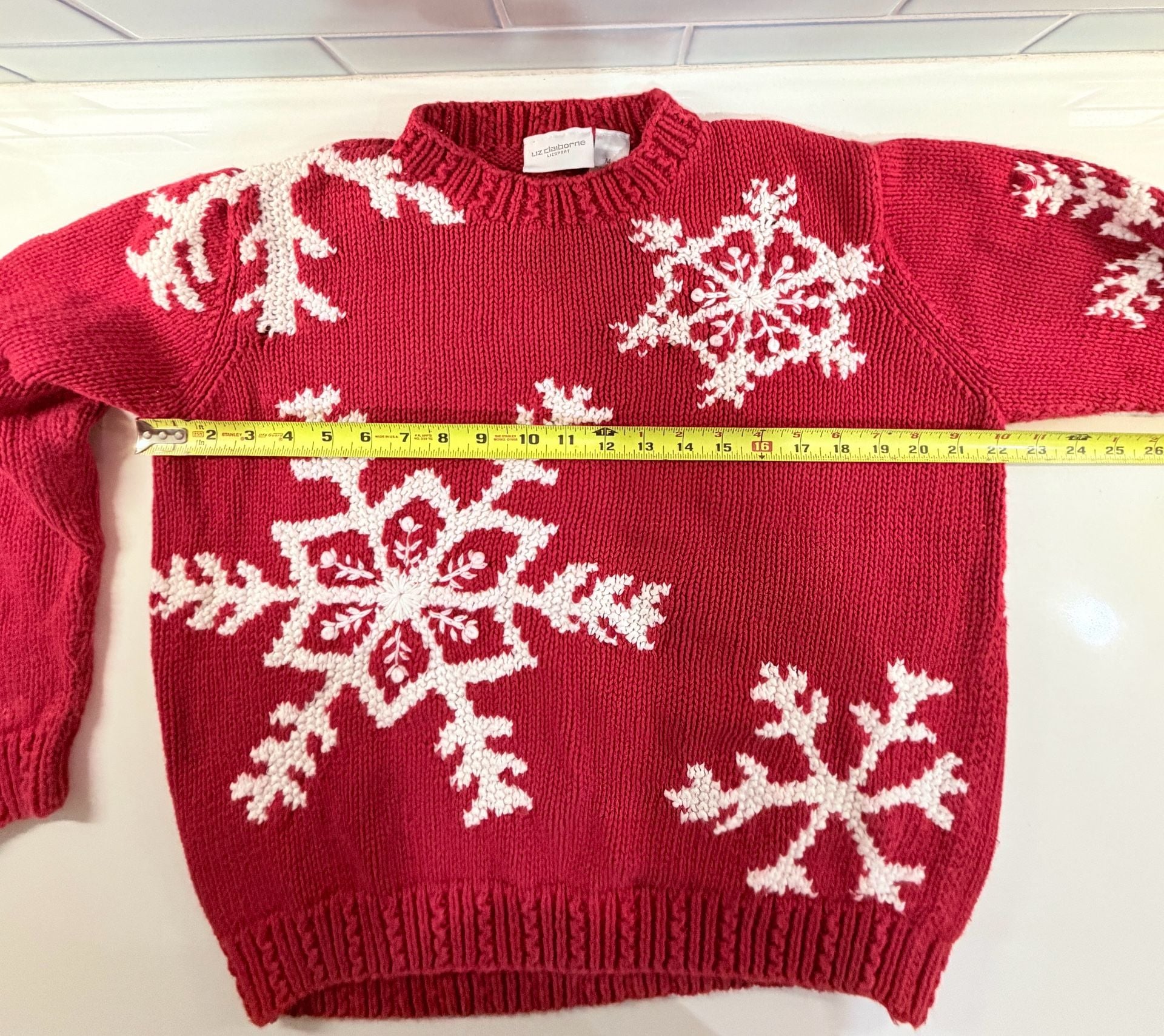 Liz Claiborne Christmas Snowflake Sweater Size M Red 6