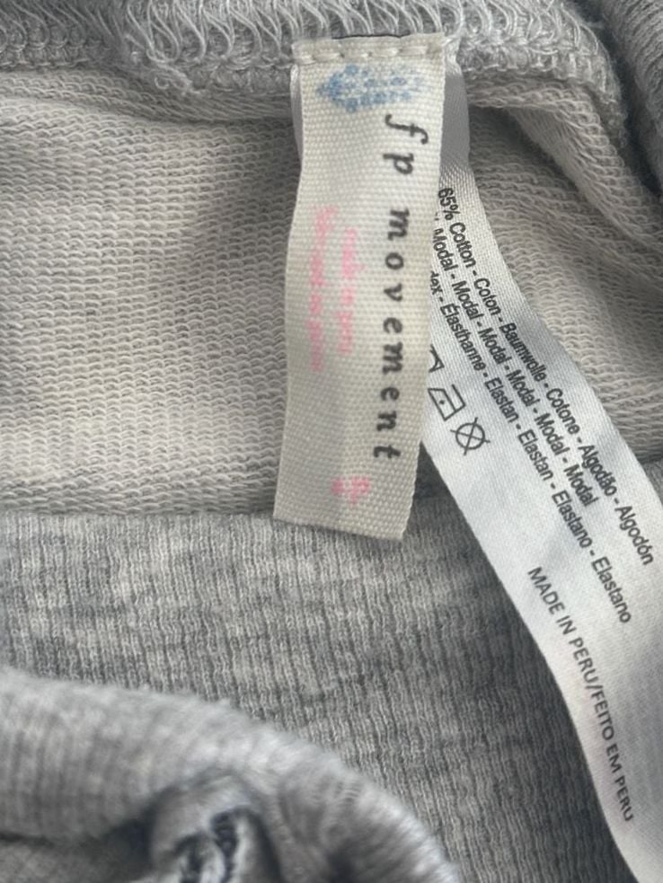 FP Movement Lara Pullover Sweatshirt Size S Gray Mock Neck Dolman Sleeve 5