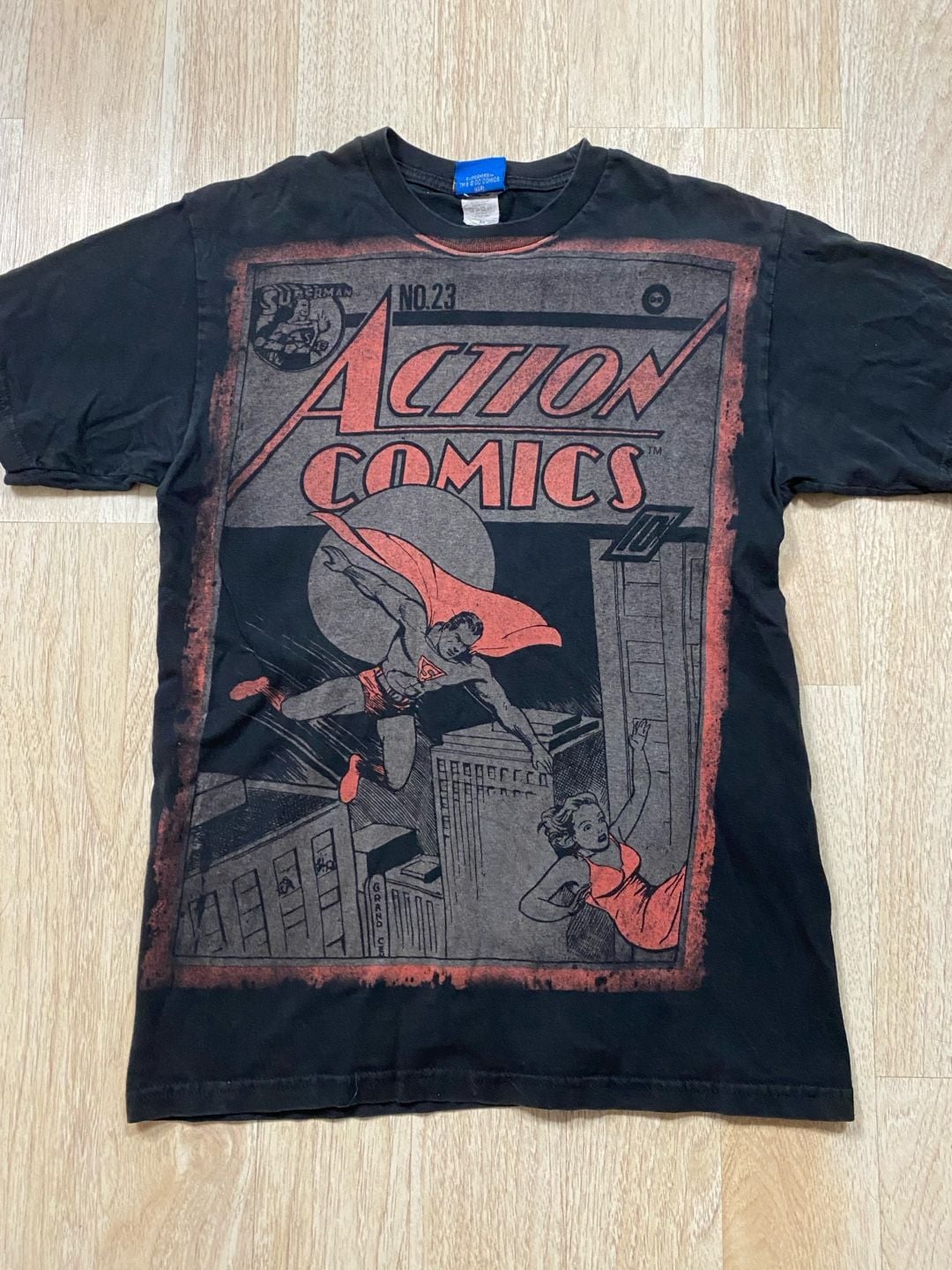 DC Comics Superman Action Comics No. 23 T-Shirt Size M Black 3