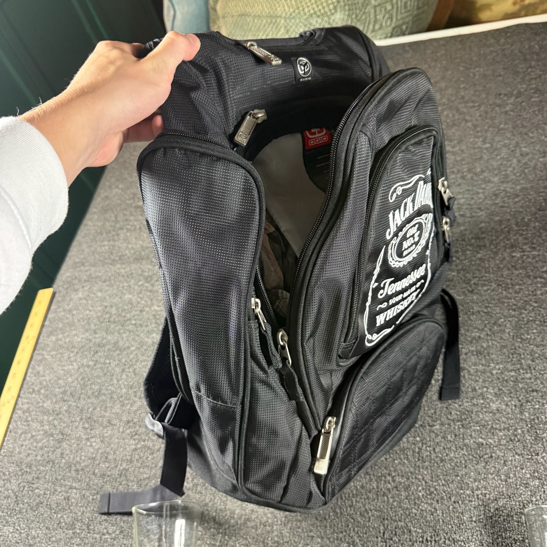 Jack Daniel's Backpack/ Hat/ Glasses 7