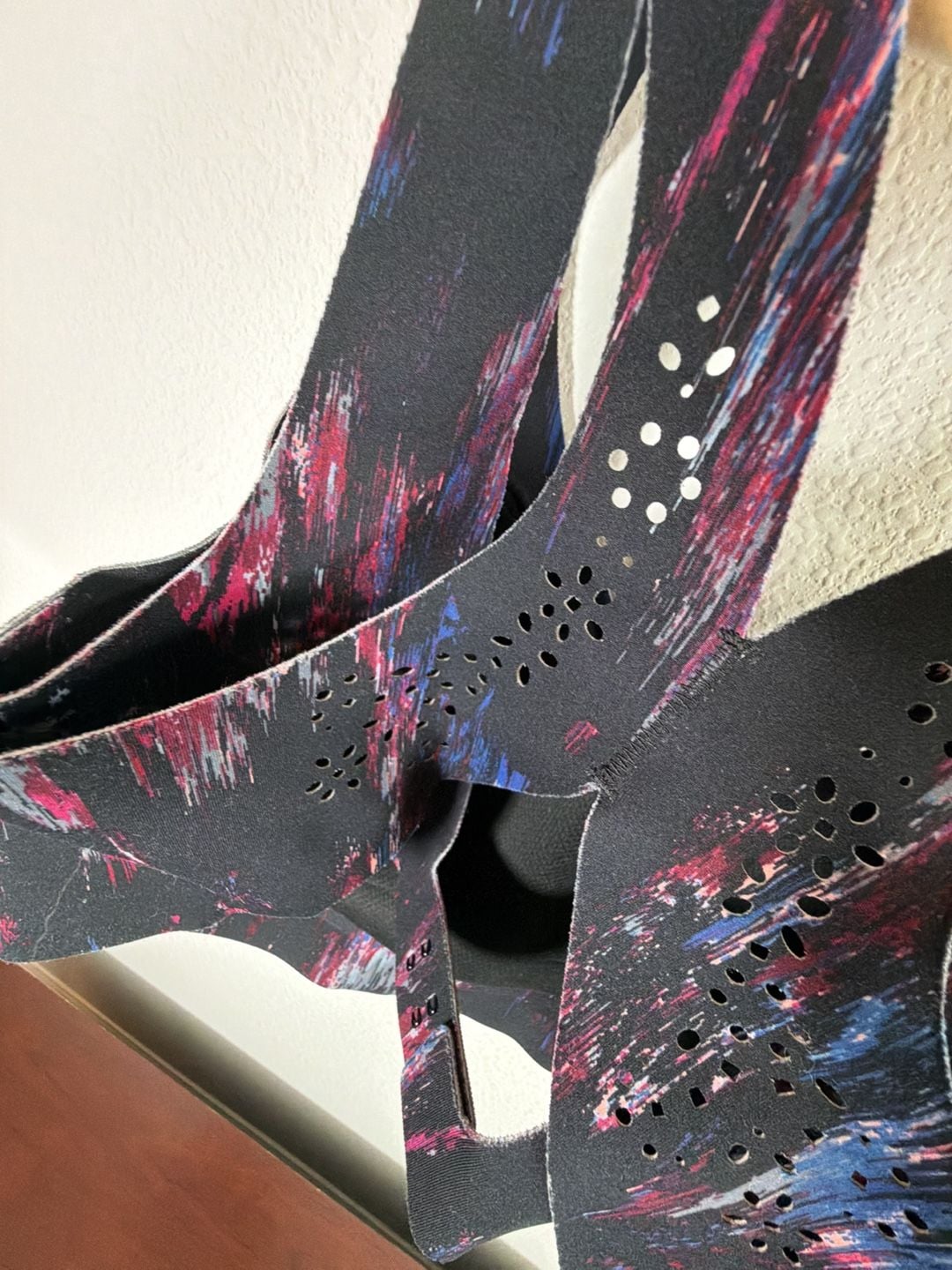 Victoria's Secret Sport Angel Max Sports Bra Size 32DD Black Multicolor 7