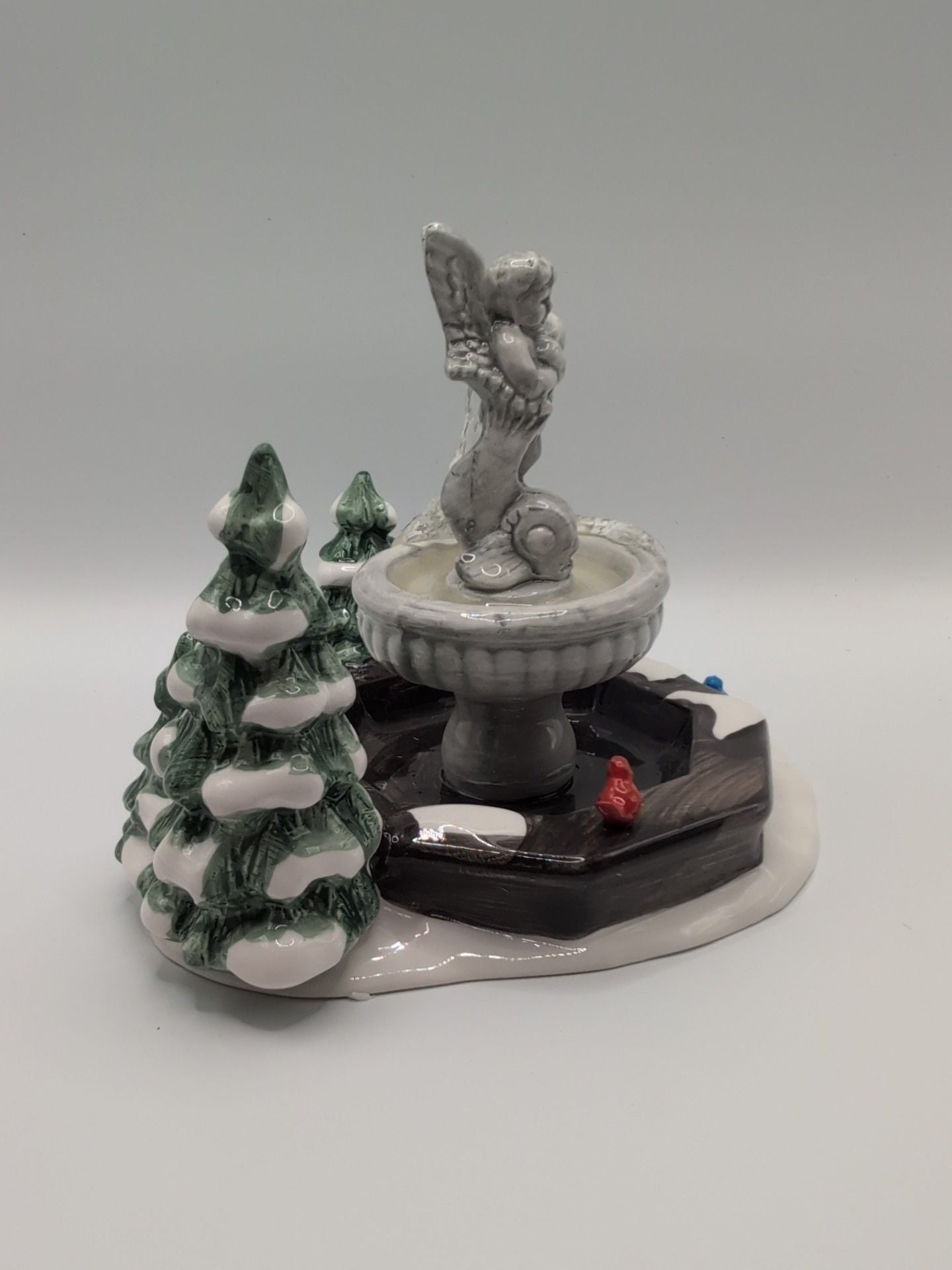 Department 56 Snow Village Winter Fountain Handpainted Ceramic Accessory 5