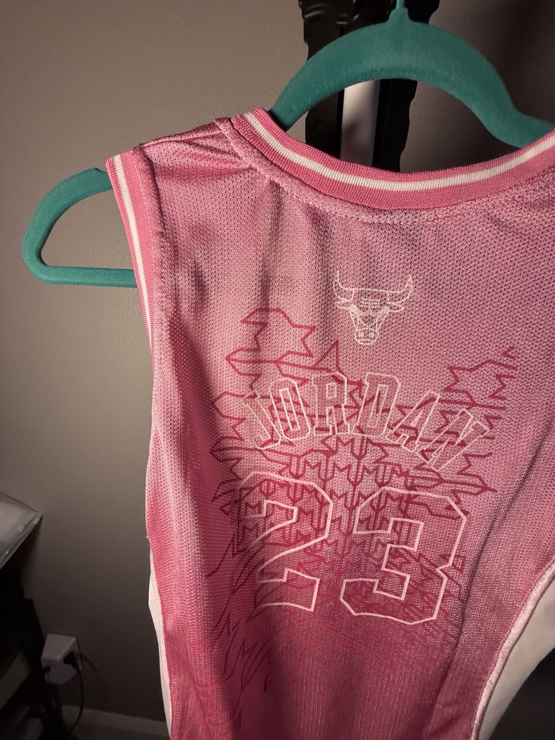 Adidas NBA 4 Her Chicago Bulls Jordan 23 Jersey Size S Pink 10