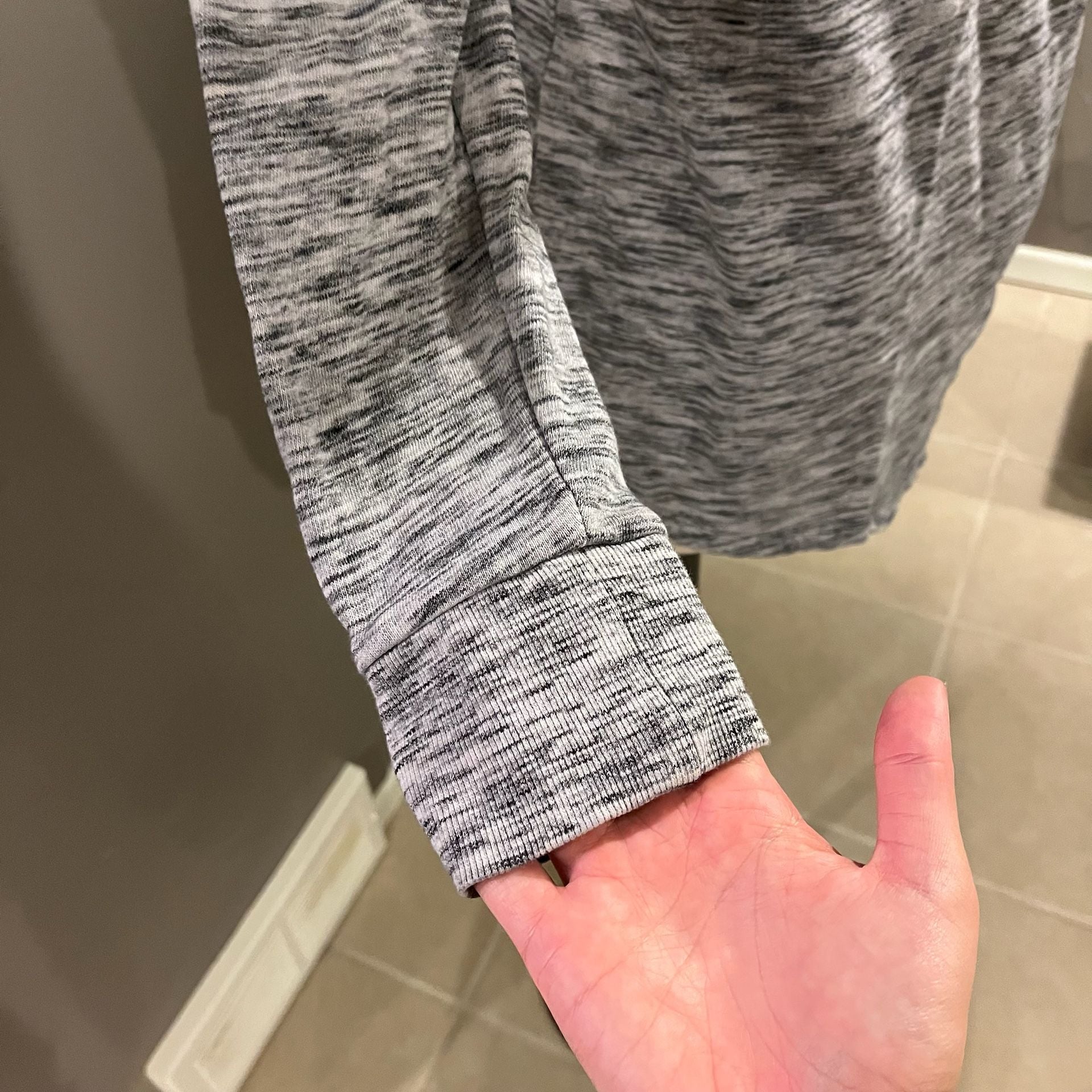 Mossimo Supply Co. Marled Gray Funnel Neck Hoodie Sweatshirt Women’s Large 8