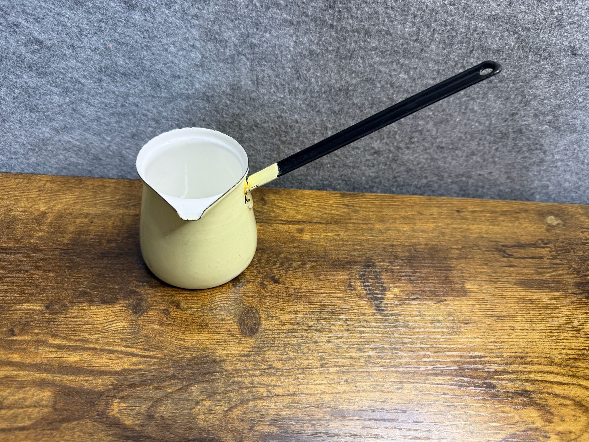 Vintage EMO Celje Enamel Coffee Pot Size 5 Yellow 3