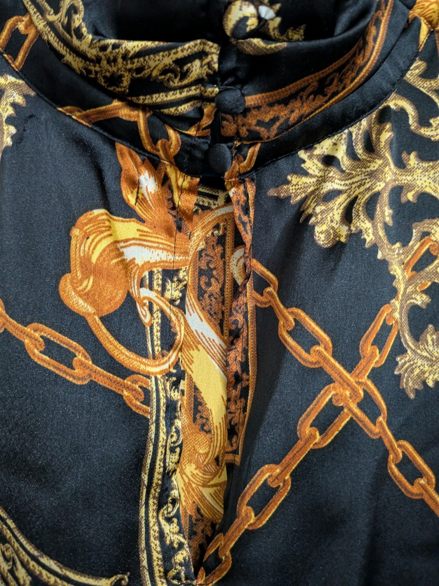 GUESS Chain Print Knot Hem Crop Blouse Black Gold 8