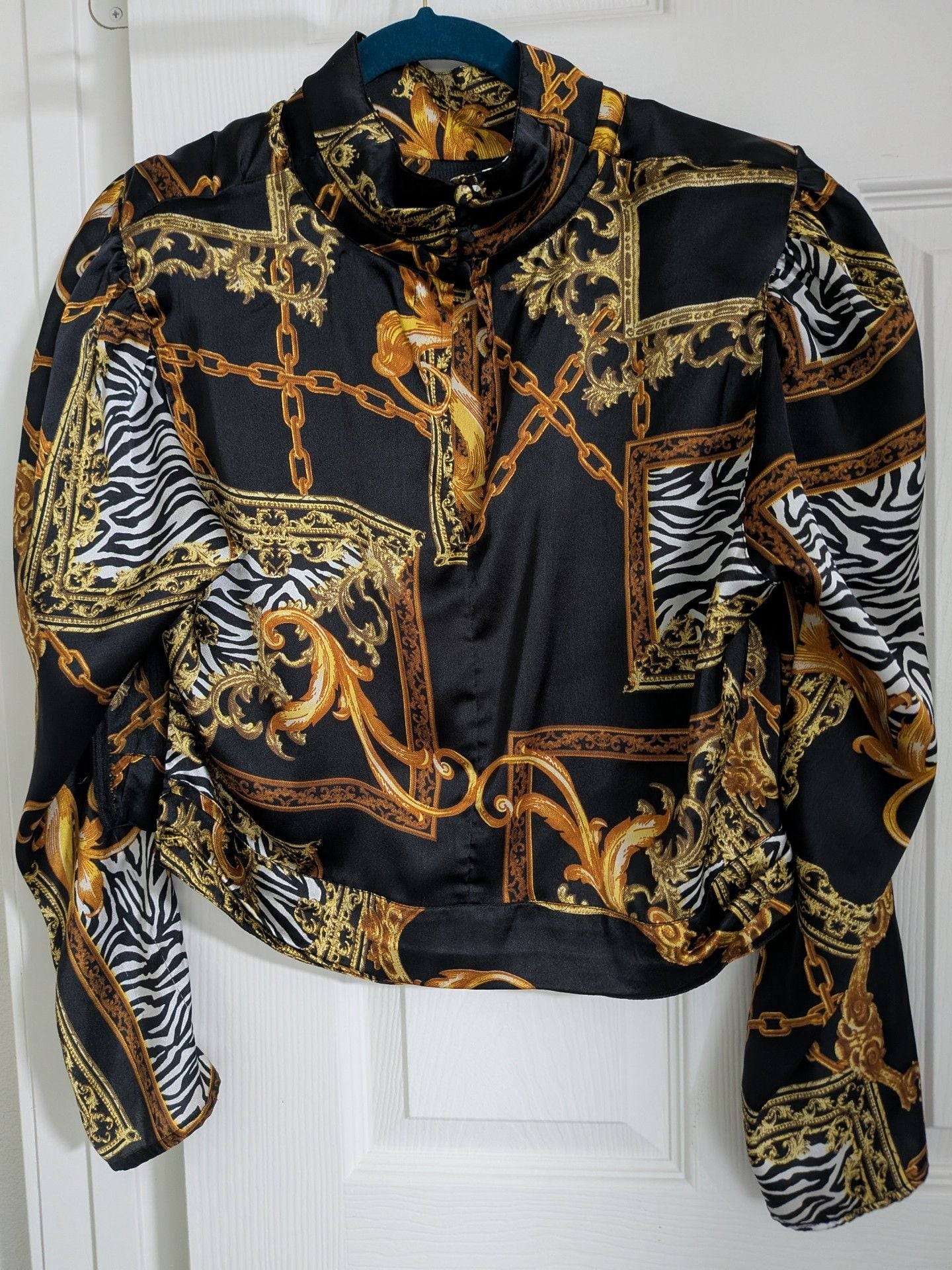 GUESS Chain Print Knot Hem Crop Blouse Black Gold 10