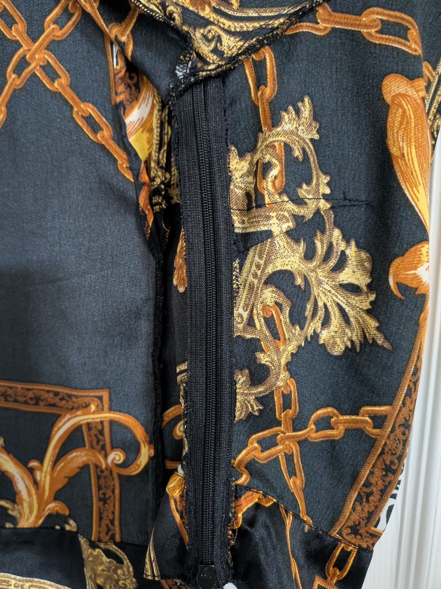 GUESS Chain Print Knot Hem Crop Blouse Black Gold 14