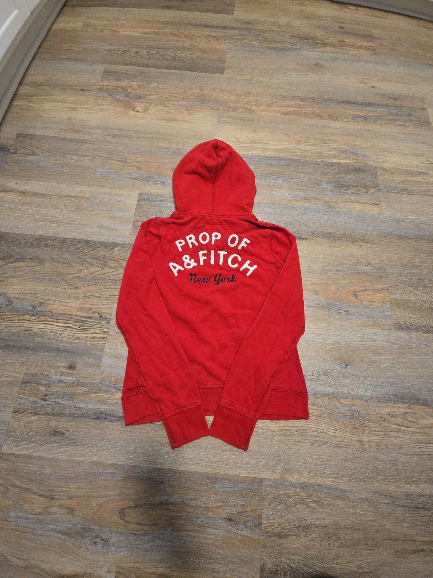 Abercrombie & Fitch Varsity Hoodie Red Graphic Pullover Sweatshirt 3