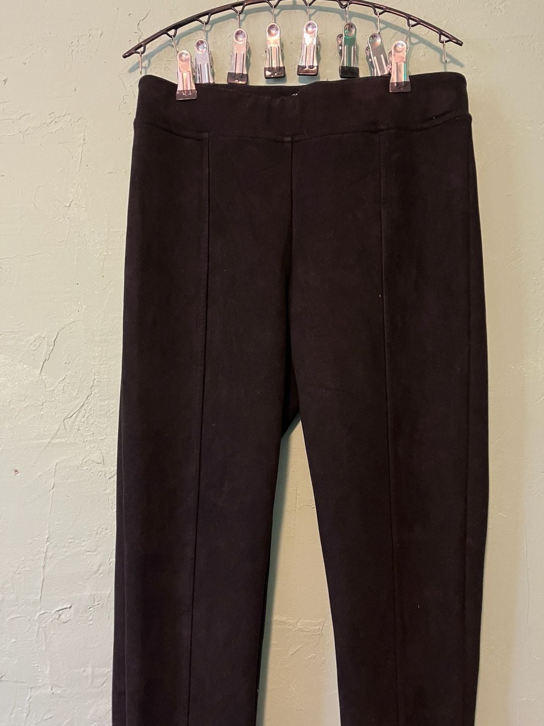 Andrew Marc Suede Pants Size XS Black Pull-On Leggings 3