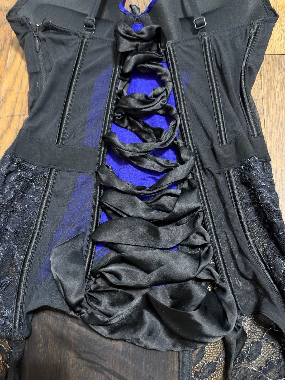 Victoria's Secret Lace Corset Size 34C Blue Black Satin Garter Lace 5