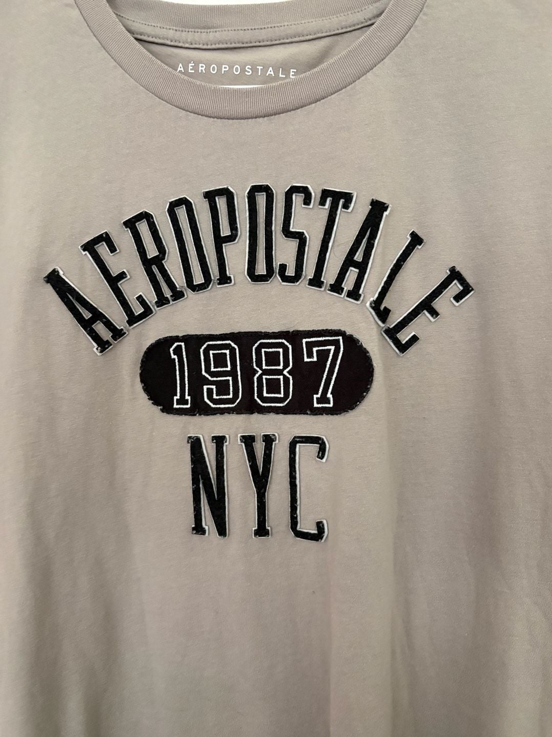 Aeropostale 1987 NYC Graphic T-Shirt Size M Gray Cotton Blend 3
