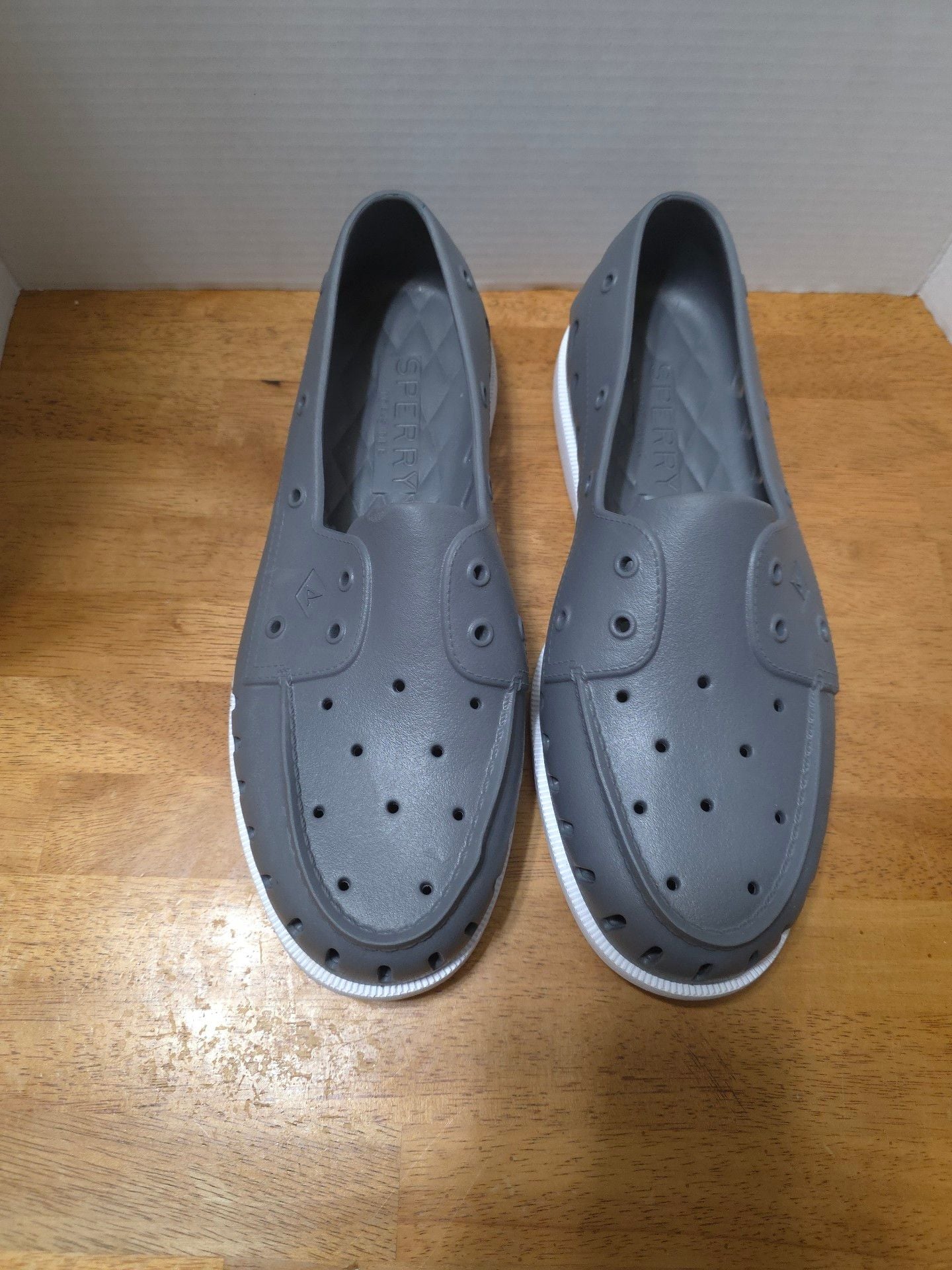 Sperry Authentic Original Float Boat Shoes Gray White 4