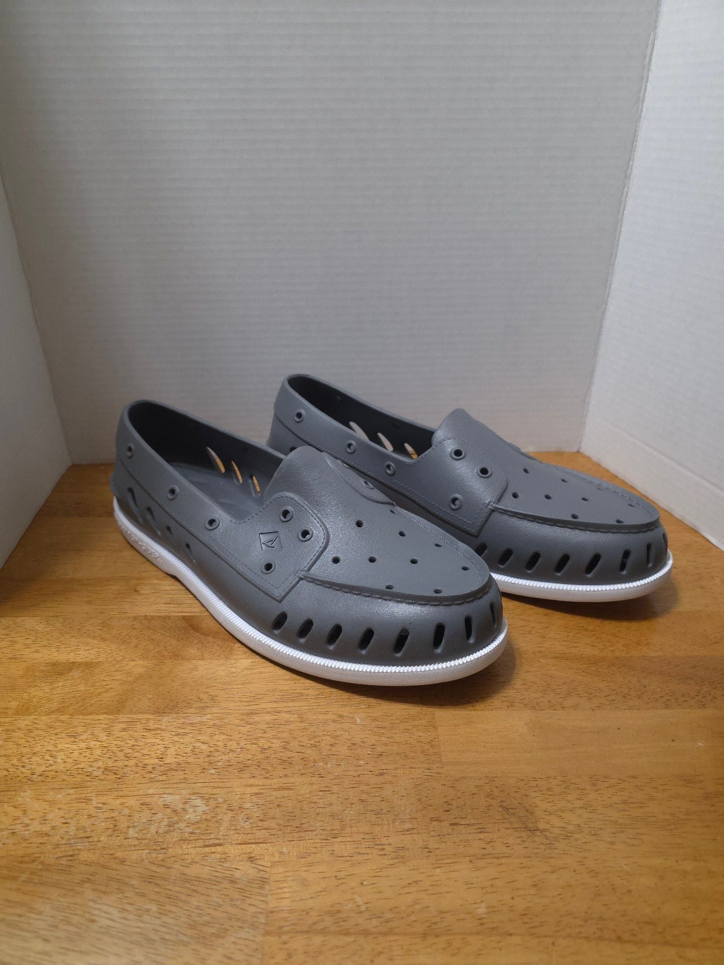 Sperry Authentic Original Float Boat Shoes Gray White 5