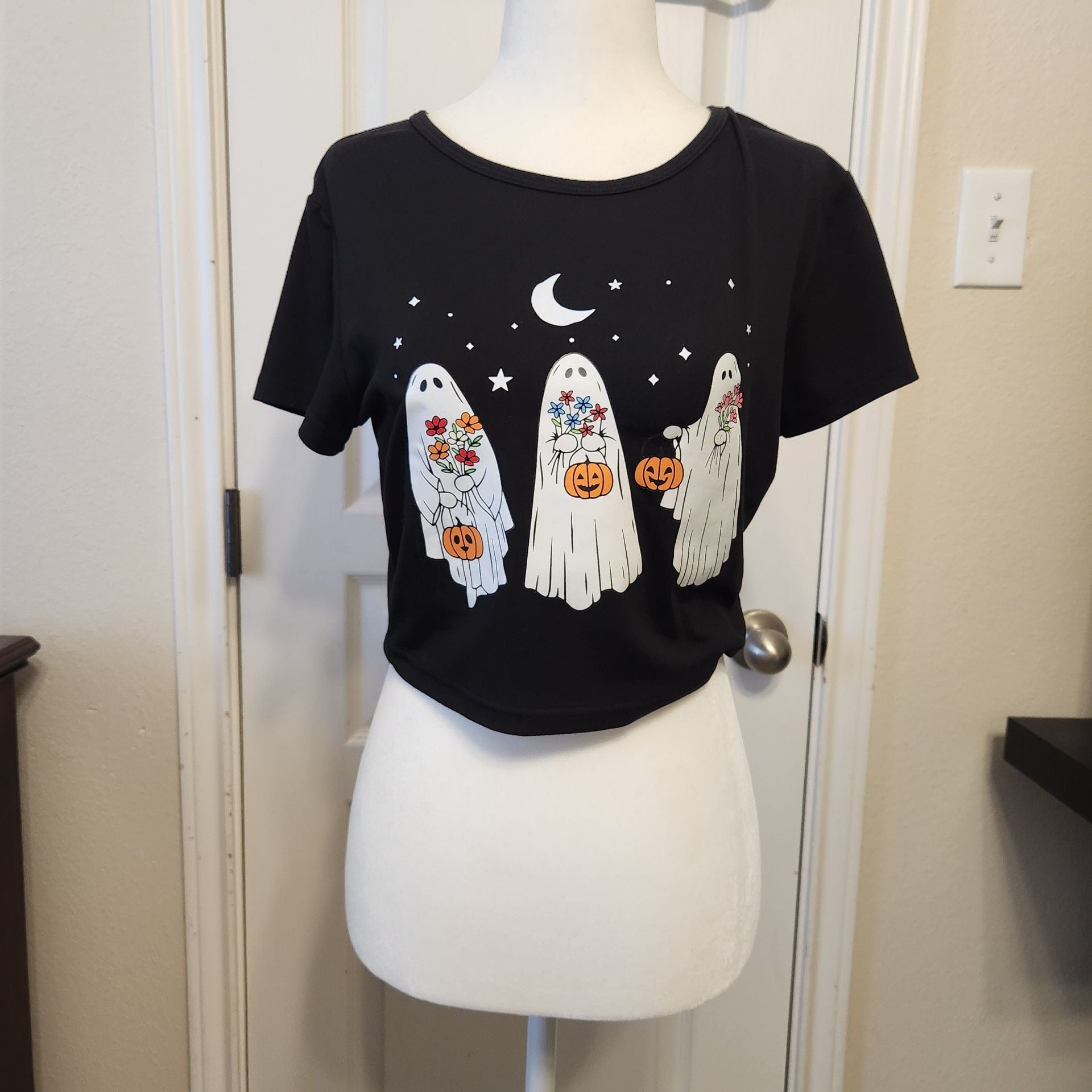 Ghost Pumpkin crop top T-Shirt Size L Black 2