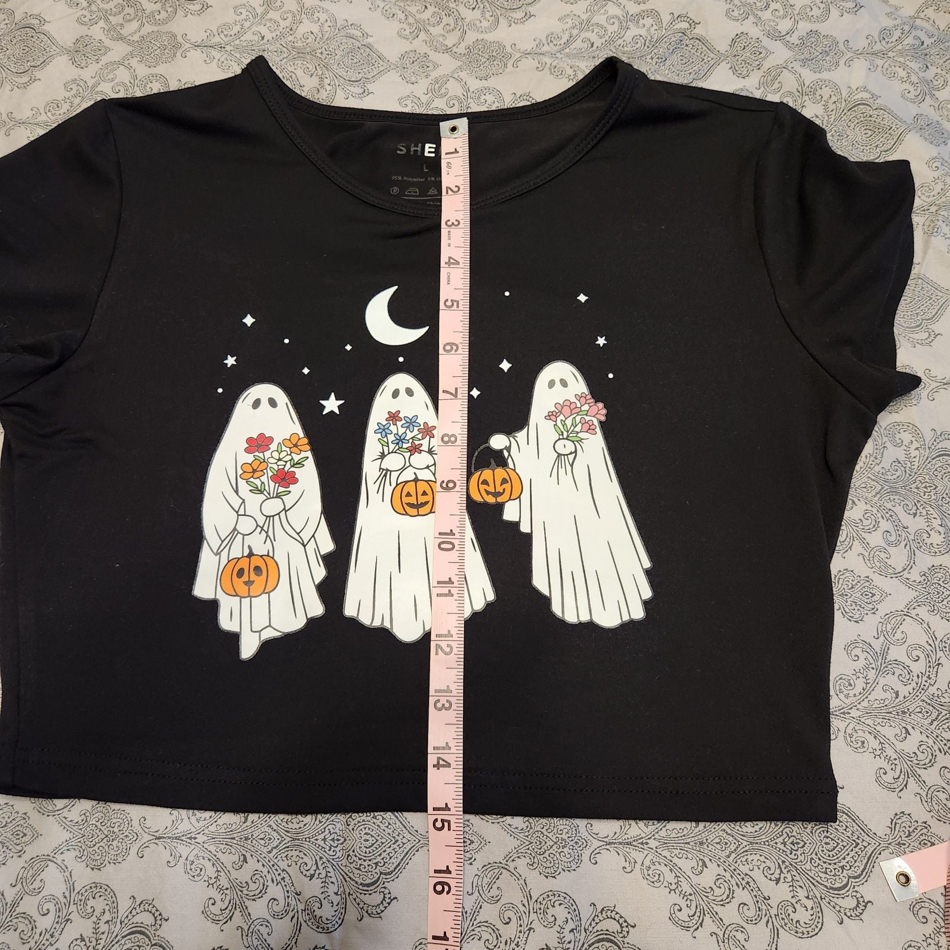 Ghost Pumpkin crop top T-Shirt Size L Black 7