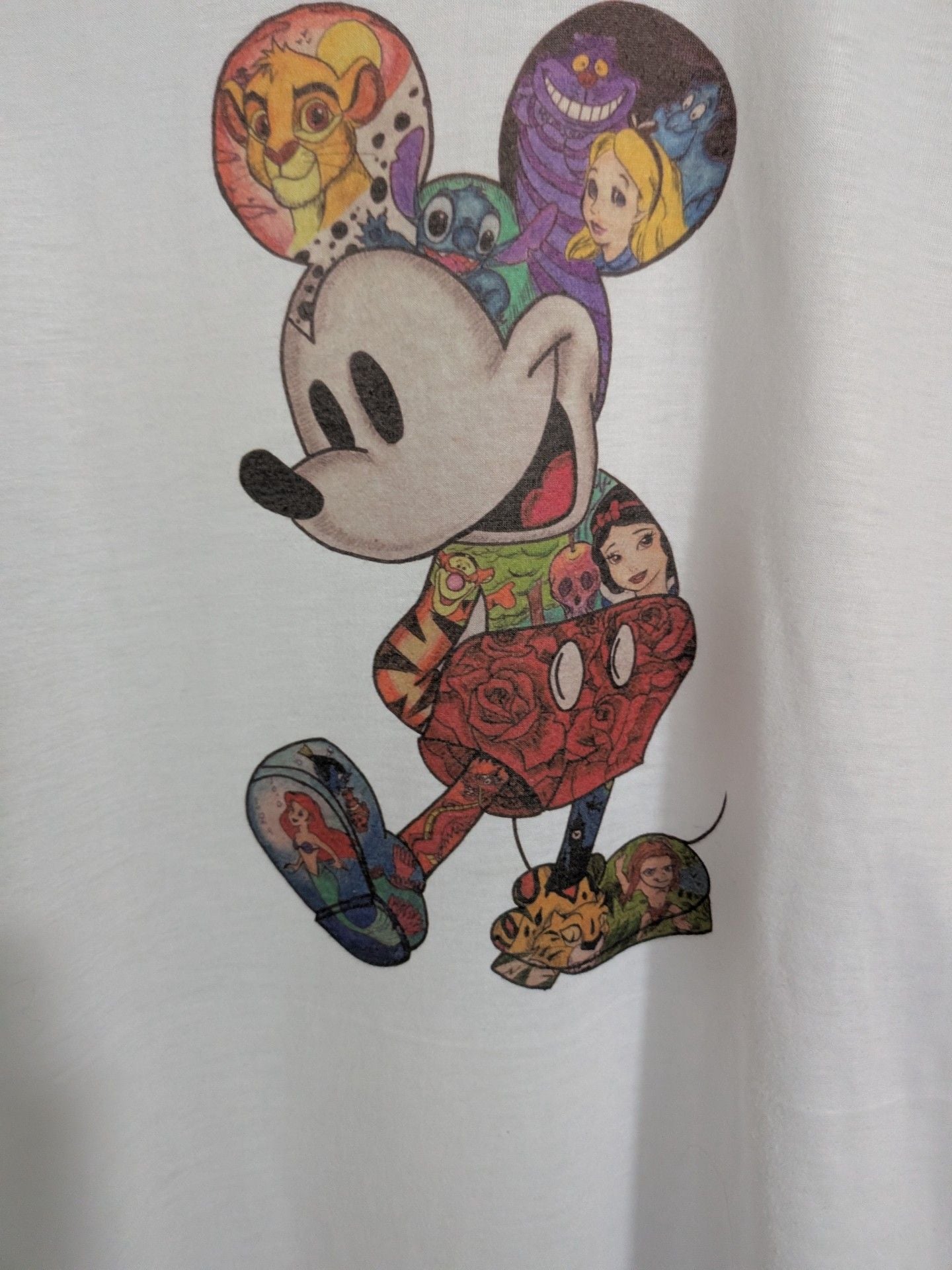 Disney Mickey Mouse Graphic T-Shirt Size L White Character Collage 2