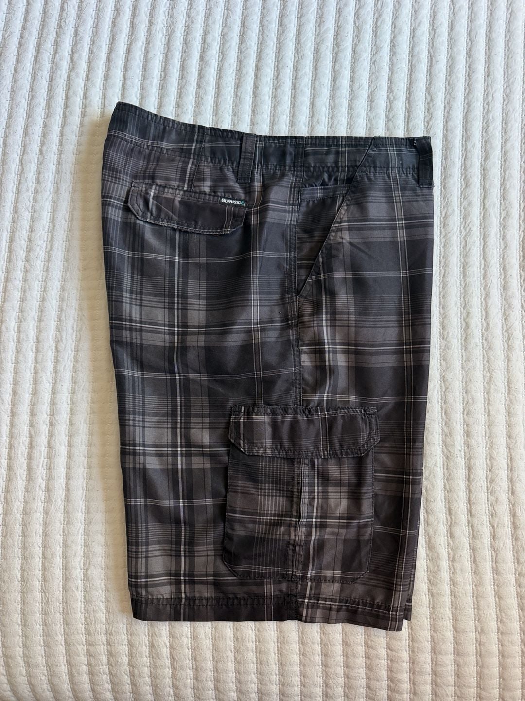 Burnside Plaid Cargo Shorts Size 36 Black Gray Skater Boarder 2