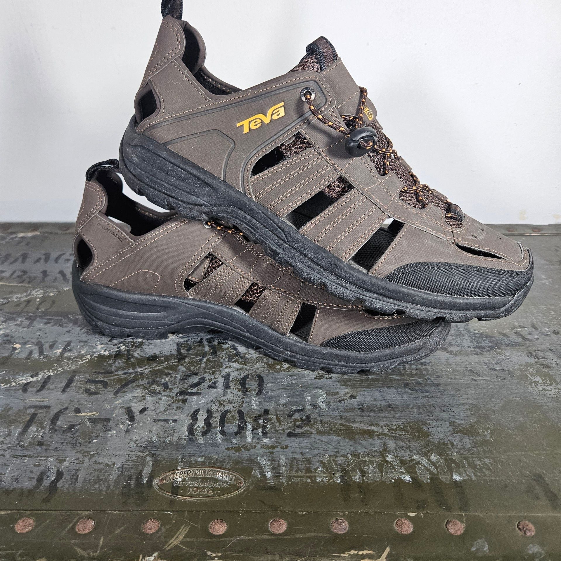 Teva Forebay Fisherman Hiking Sandals Brown 4