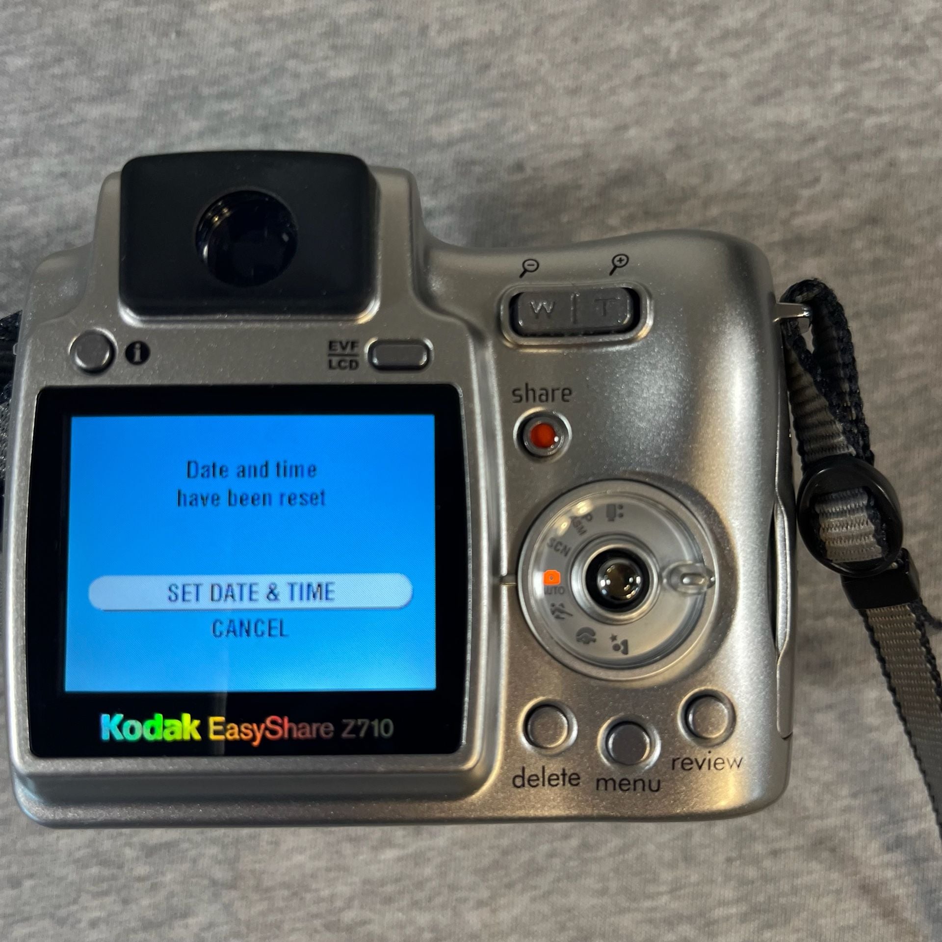 Kodak EasyShare Z710 Digital Camera Bundle with Bag, Tripod , Book & 12v cable 7