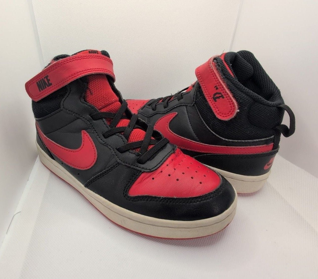 Nike Court Borough Mid 2 Size 3Y Black Red Sneakers 2