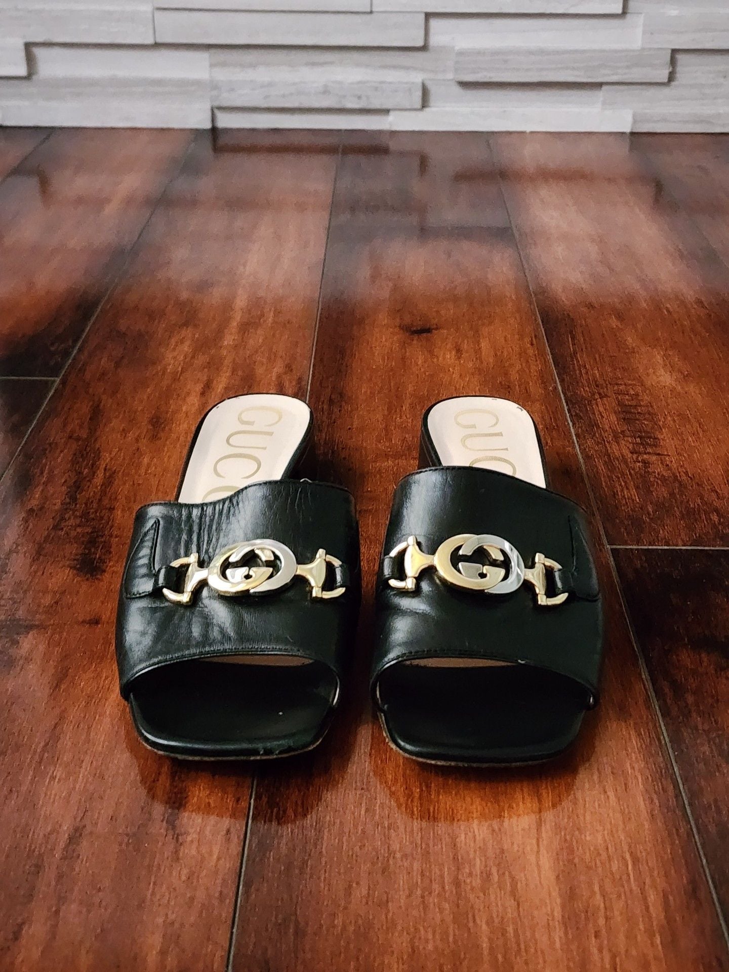 Gucci Interlocking G Horsebit Leather Slides - Black Sandals, Shoes - GUC1795285 11