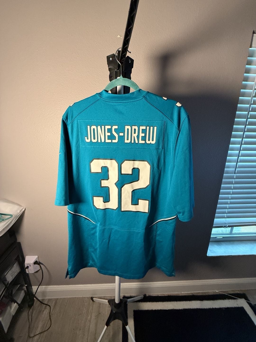 Nike Jacksonville Jaguars Maurice Jones-Drew #32 Jersey Size L 8